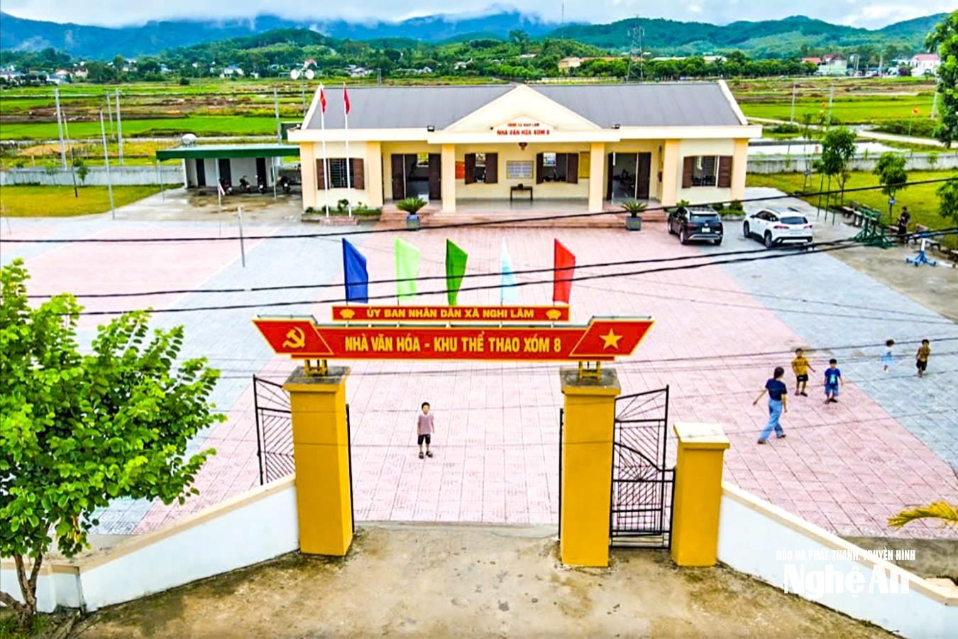 Khu văn hóa - thể thao được đầu tư xây dựng khang trang ở xóm 9, xã Phúc Lộc. Ảnh: Minh Quân