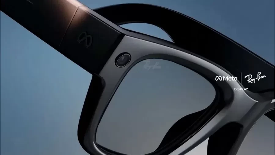 Discover Meta's Smart Glasses: The Hypernova Revolution