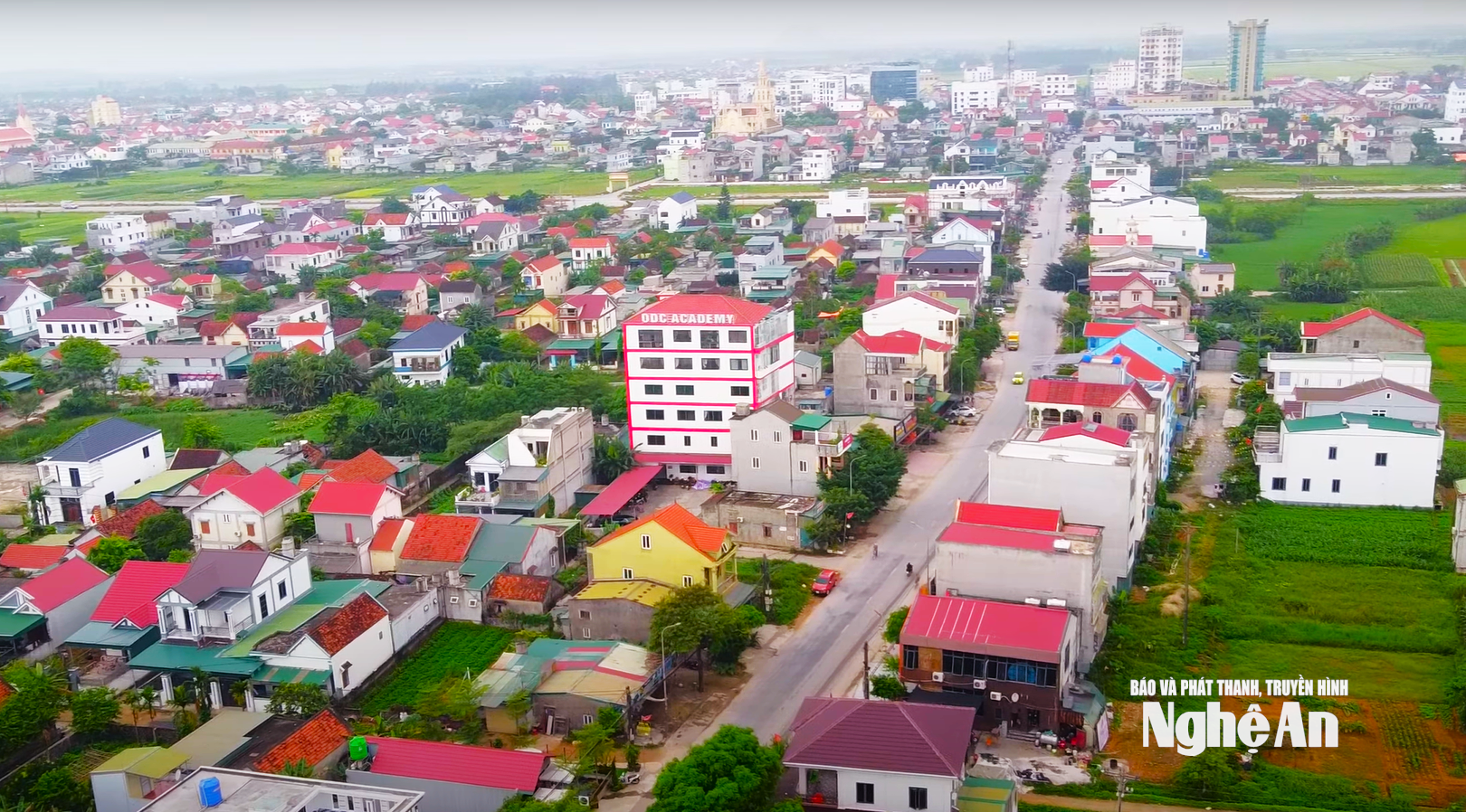 bna_quang-canh-xa-dien-dong-cu-nay-xa-quang-chau-1-.png