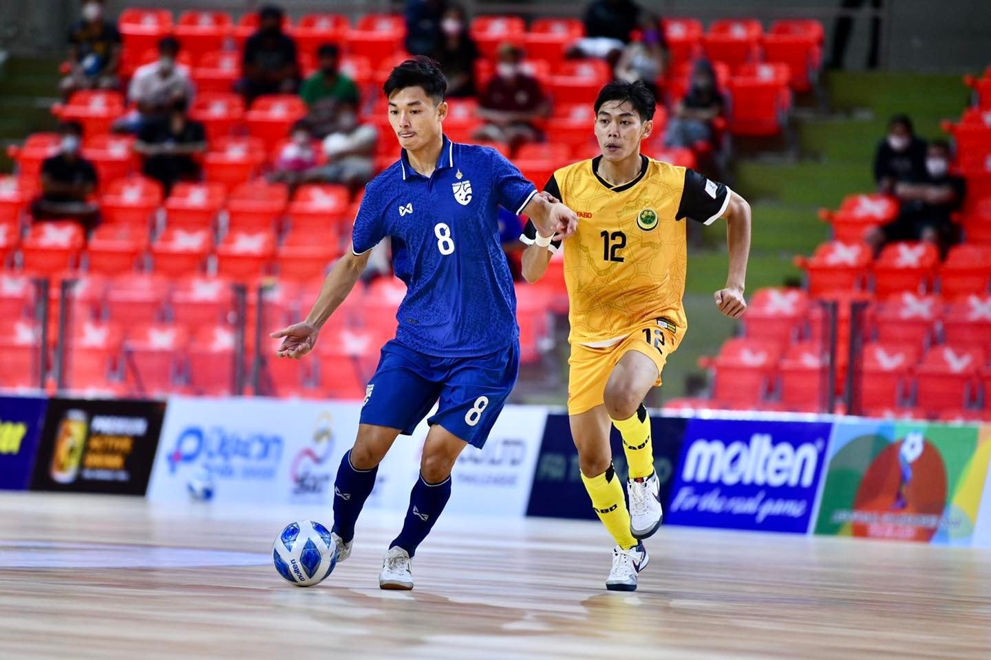 thi-uy-suc-manh-dt-futsal-thai-lan-huy-diet-brunei-13-ban-khong-go-123980.jpg