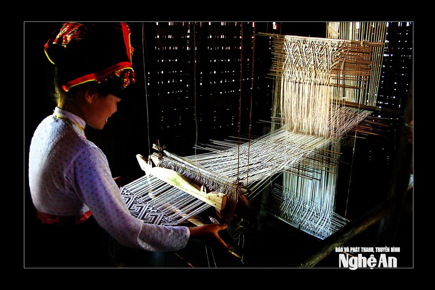 Nghề dệt thổ cẩm