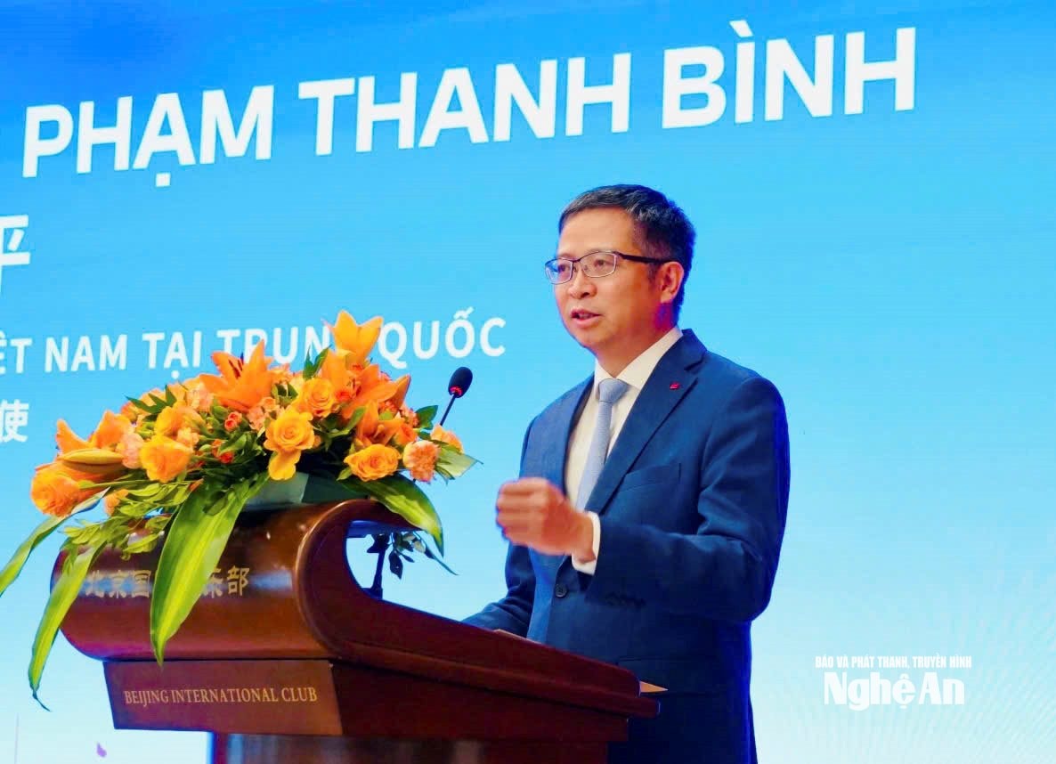 Ông Phjm Thanh Bình, ĐS Đặc mệnh TQ VN tại TQ phst biểu tại diễn đàn2