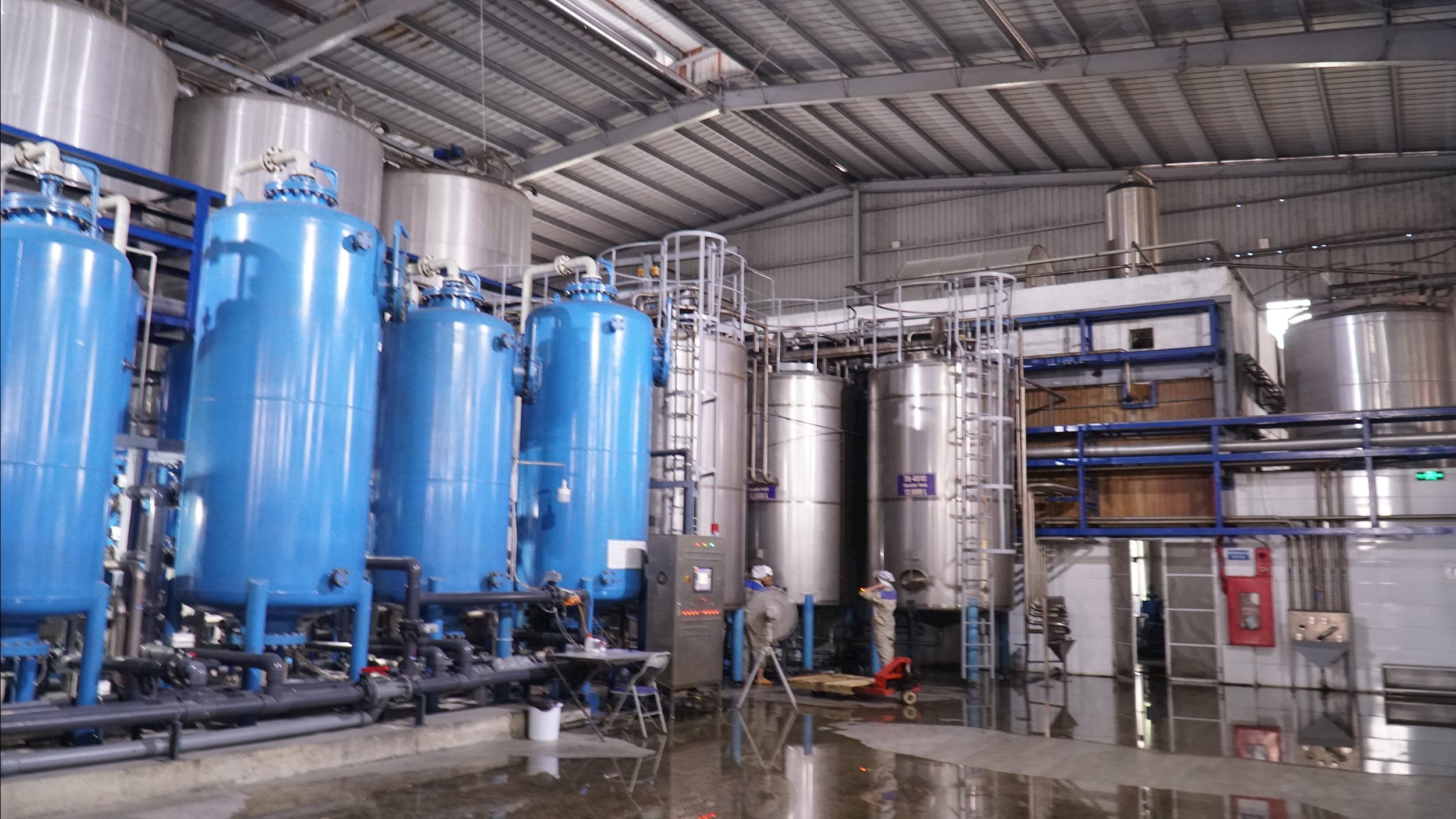 Dây chuyền chế biến hiện đại tại Công ty cổ phần Á châu Hoa Sơn.