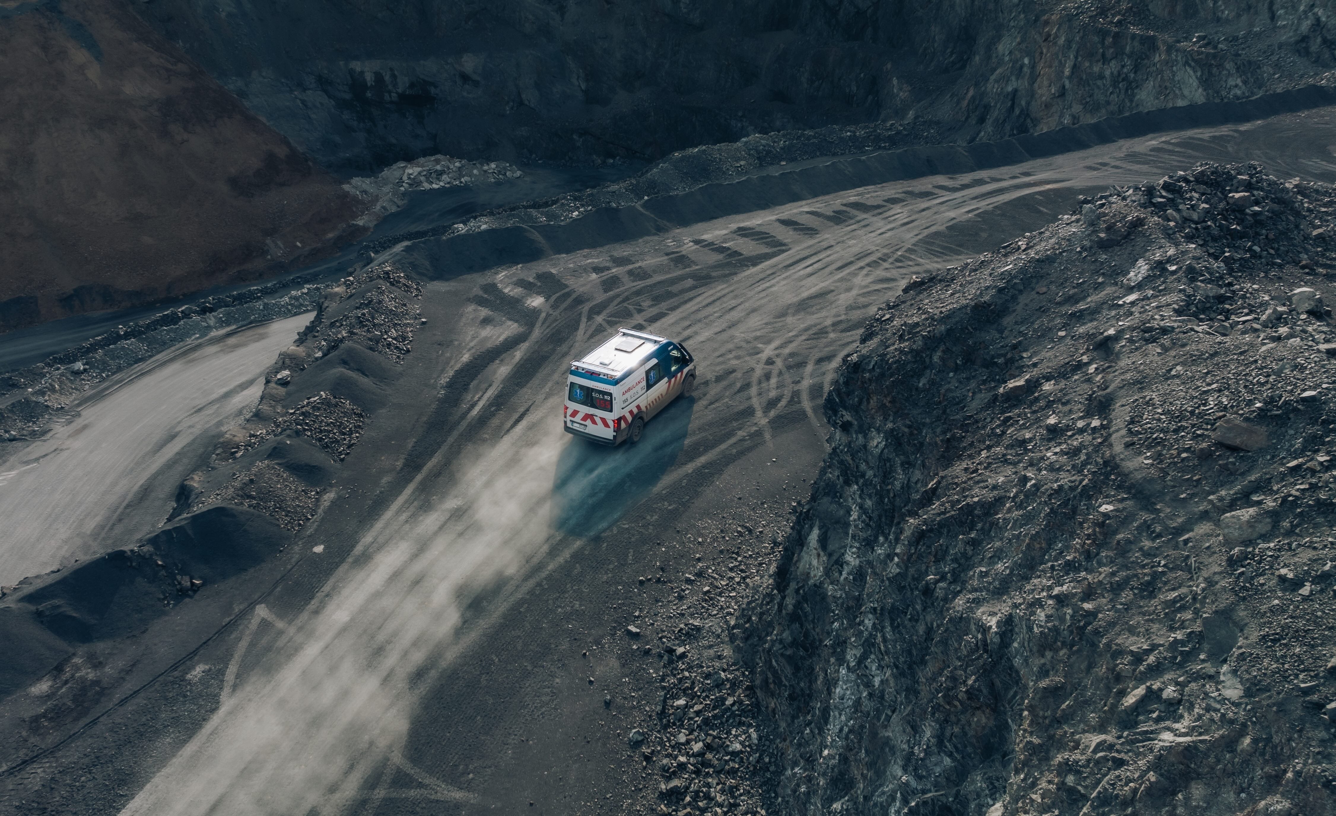 Torsus Terrastorm 4x4 Ambulance vận hành off-road