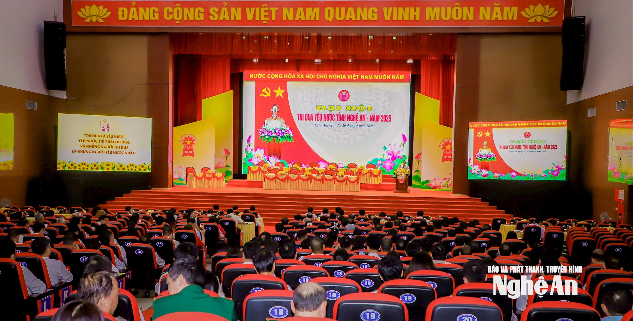 Toàn cảnh phiên trù bị. Ảnh: Thành Duy