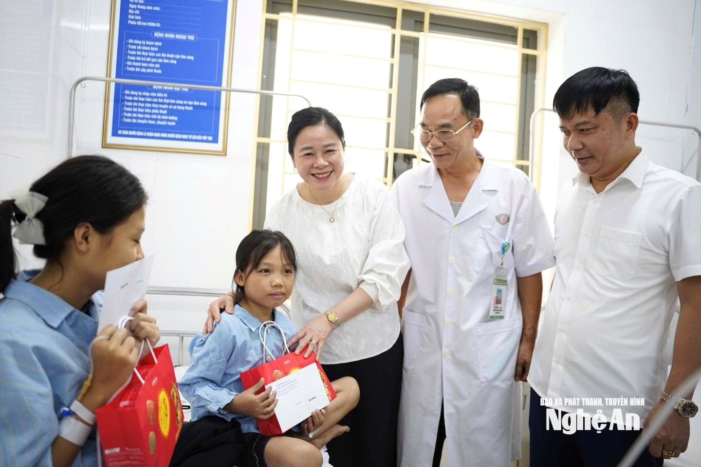 bna_lehoaichung3.jpg