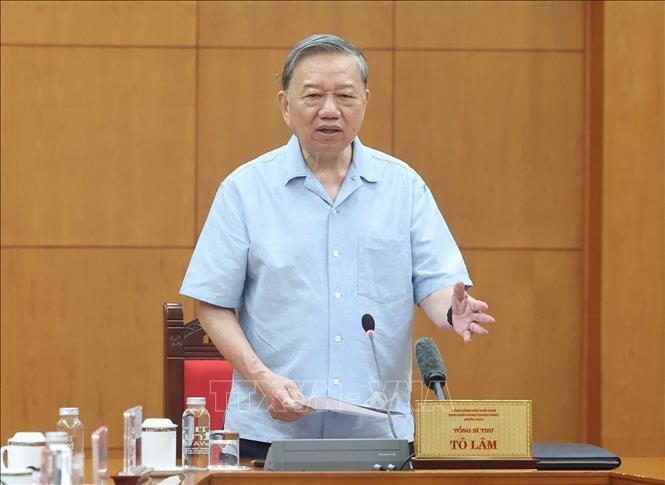 Tổng Bí thư Tô Lâm chủ trì cuộc họp Thường trực Ban Chỉ đạo Trung ương về phòng, chống tham nhũng, lãng phí, tiêu cực- Ảnh 2.