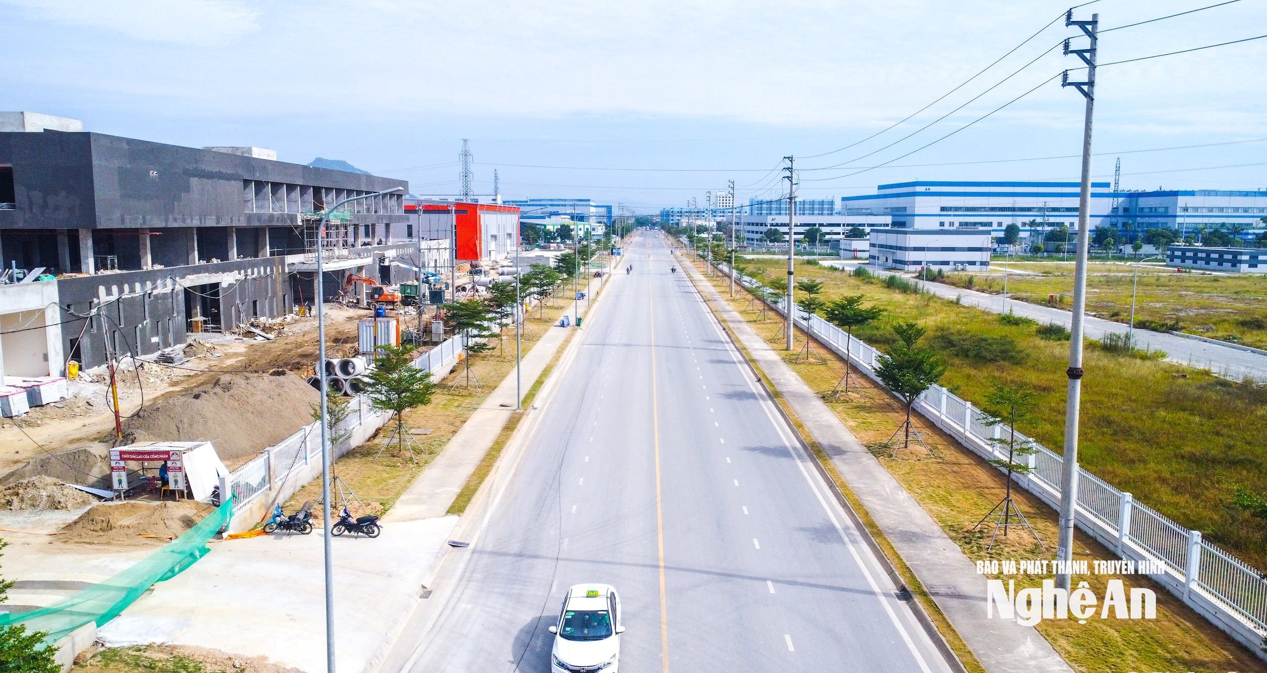 hạ tầng