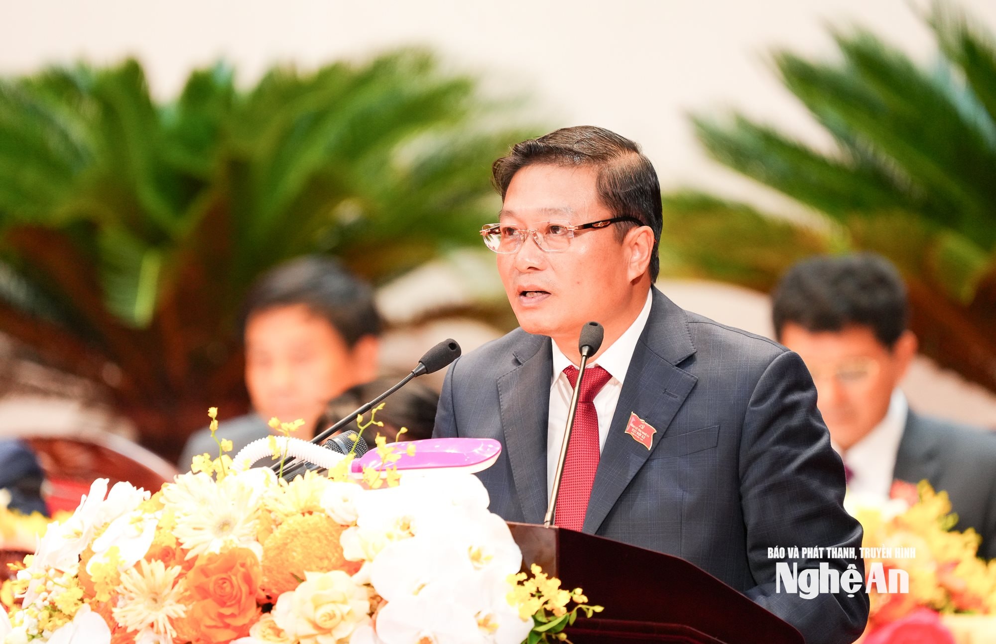 Đại hội Đảng-12