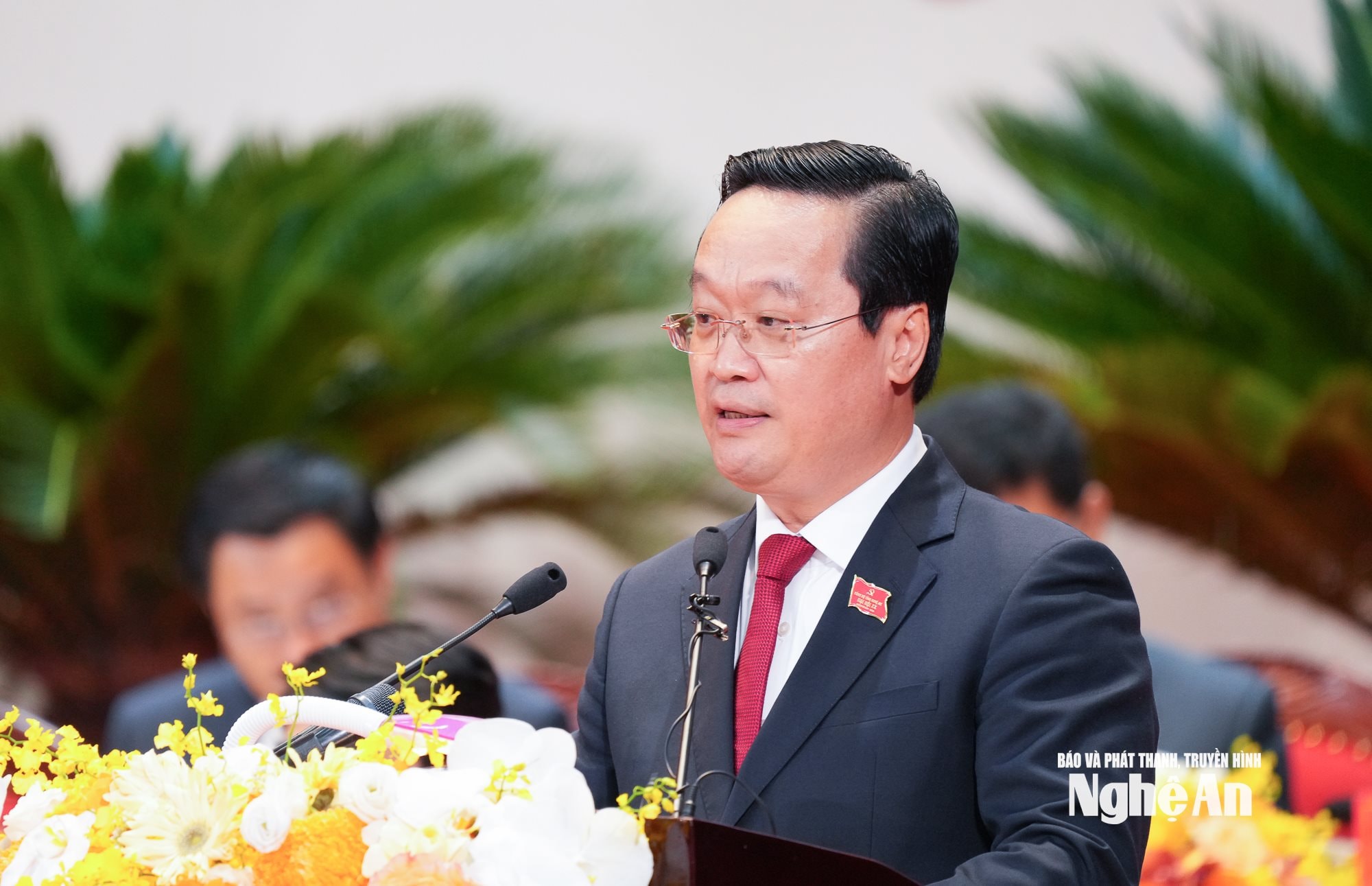 Đại hội Đảng-50