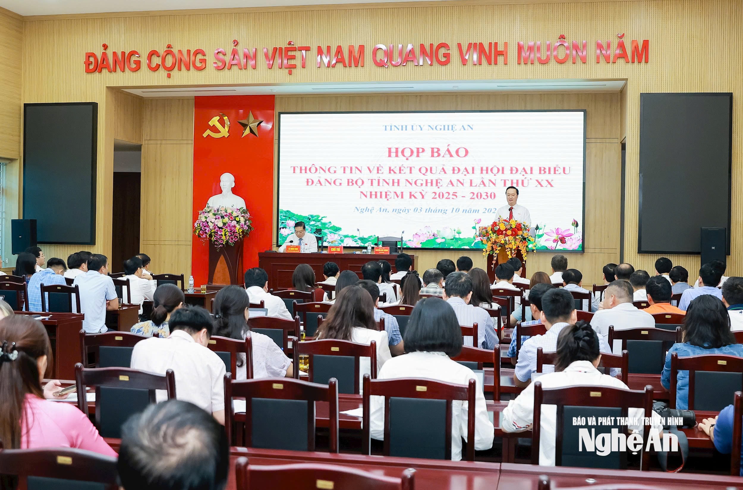088f04200aab80f5d9ba.jpg