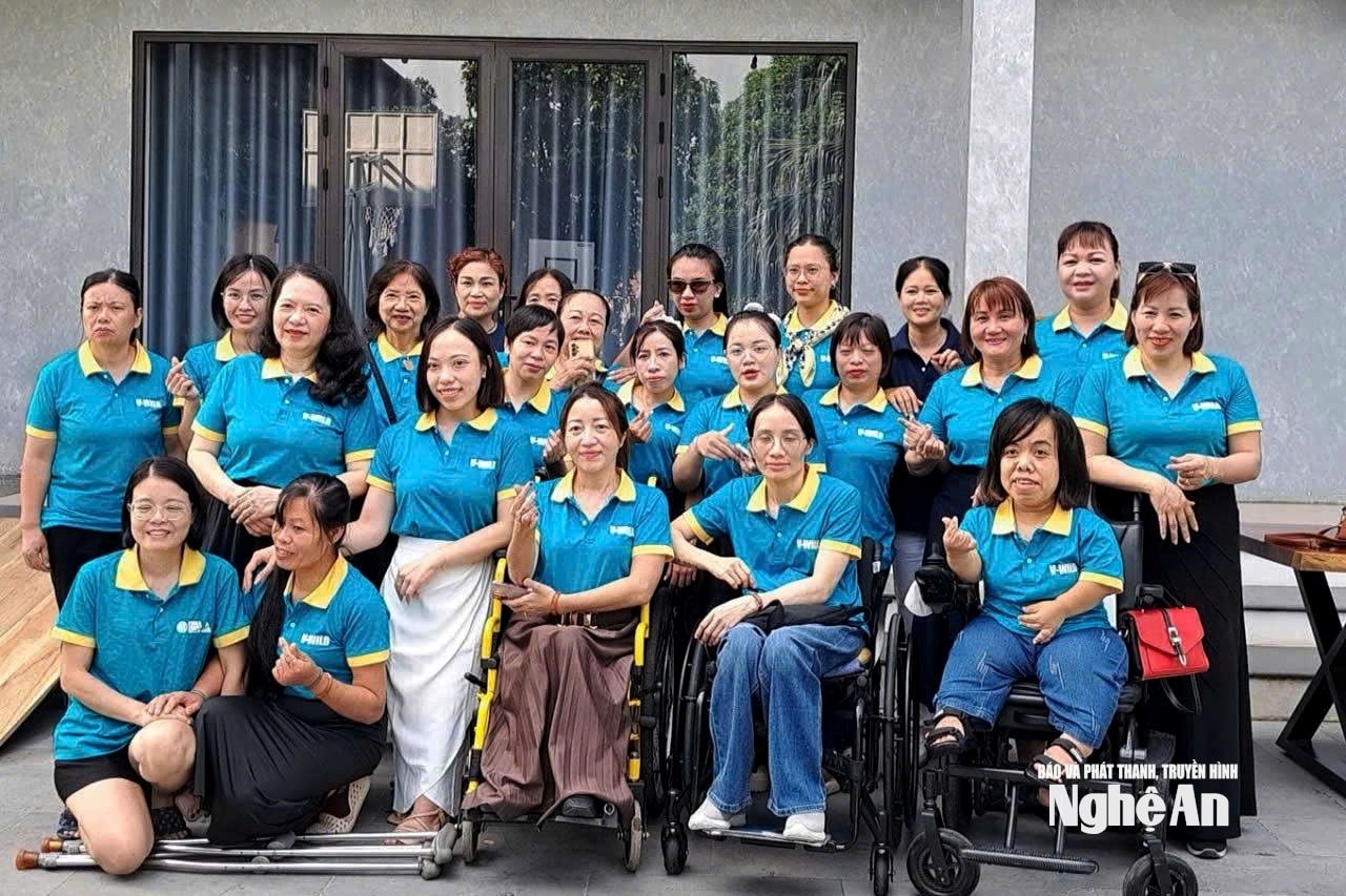 Chị là 1 trong 20 gương mặt tham gia chương trình Lãnh đạo nữ khuyết tật Việt Nam 2025