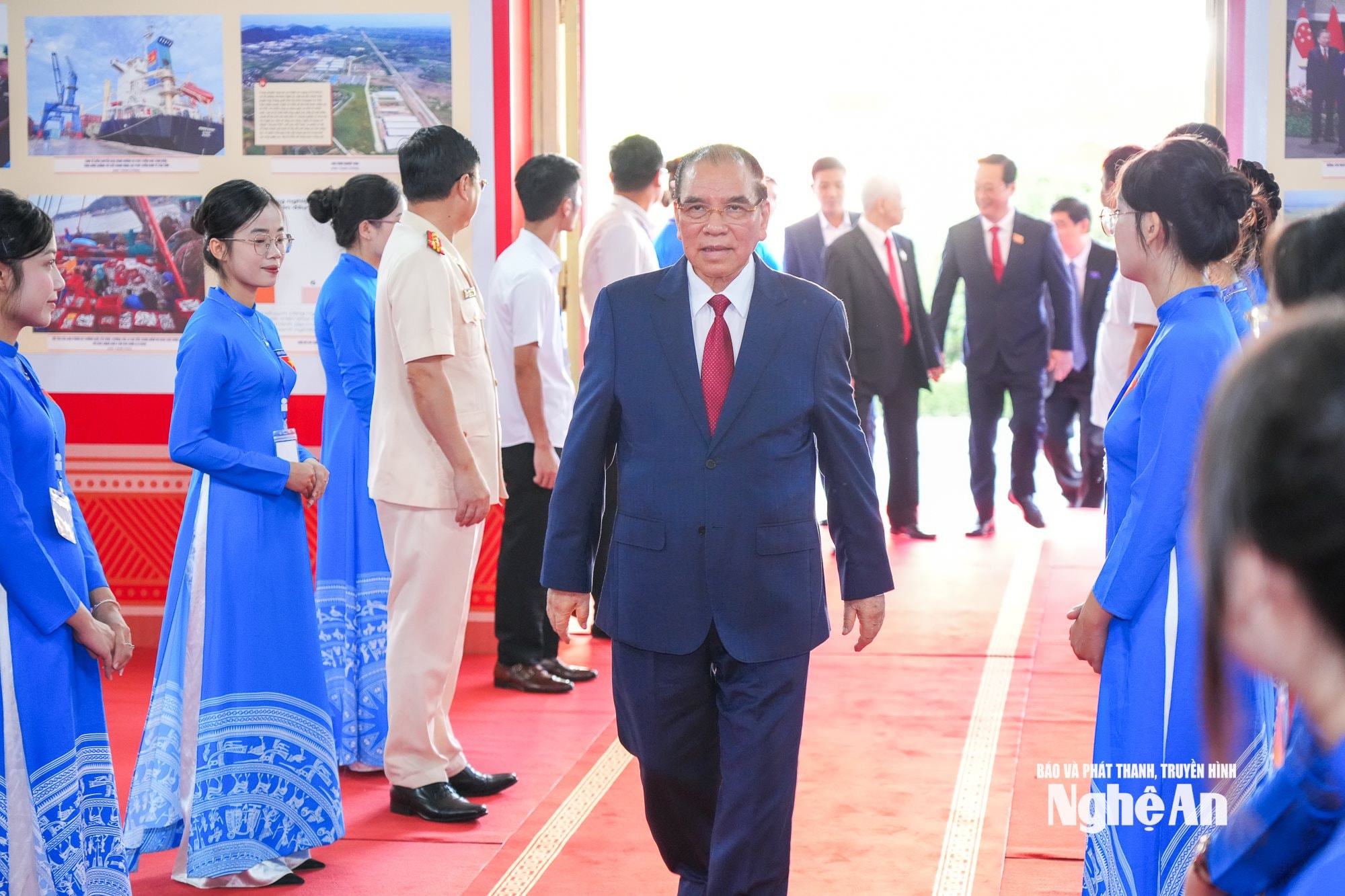 Đại hội Đảng bộ tỉnh 2025 - 2030 9