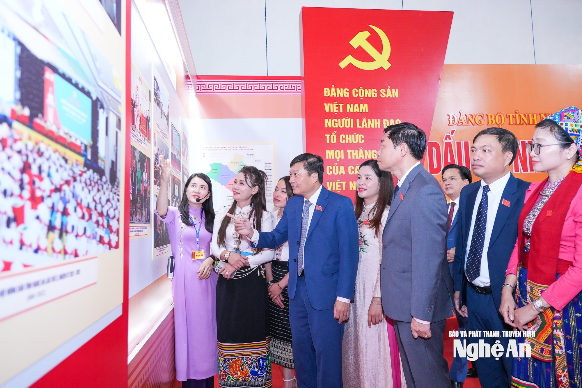 Đại hội Đảng chiều 3-4