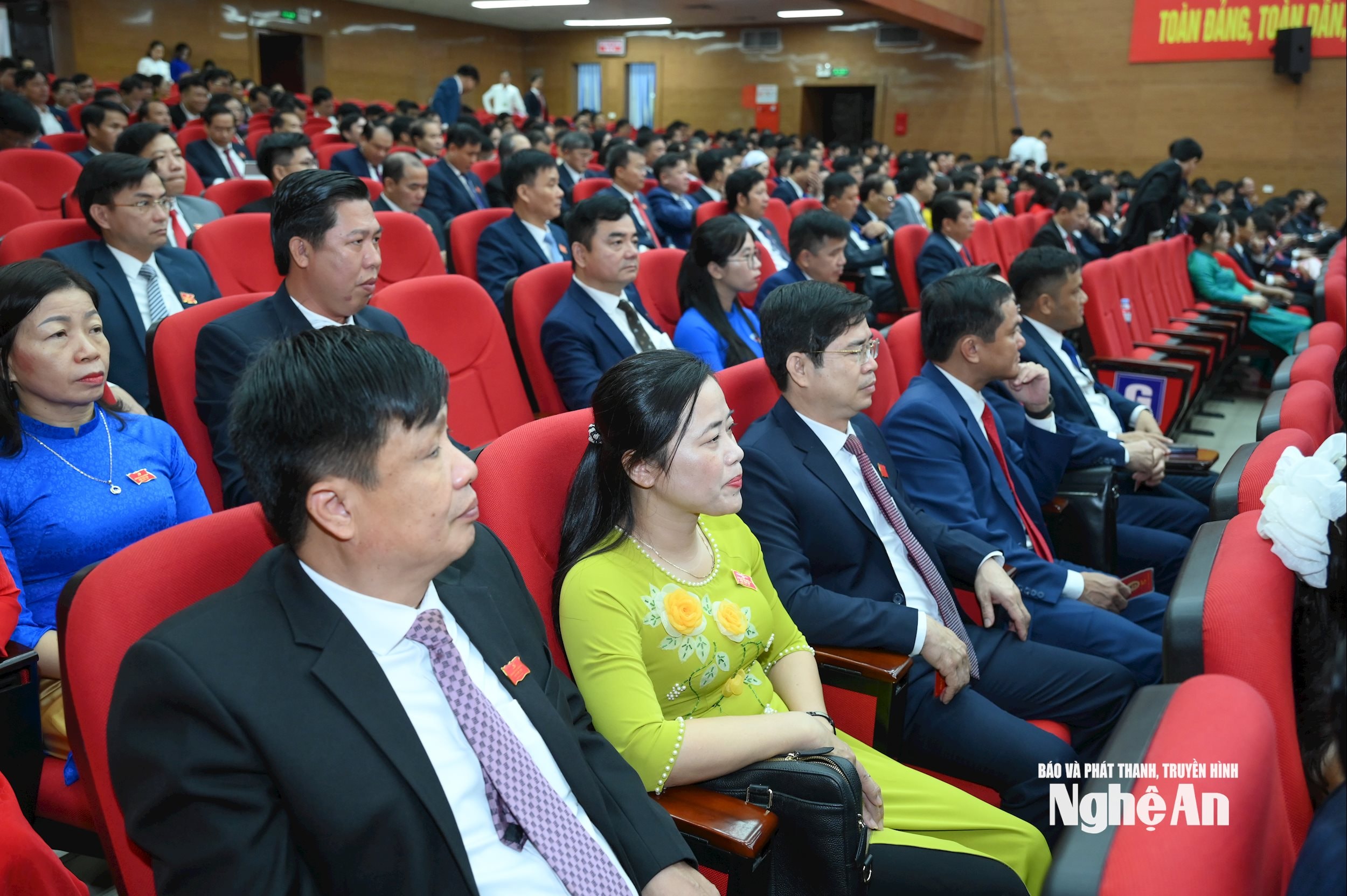 Đại hội ngày 3-10