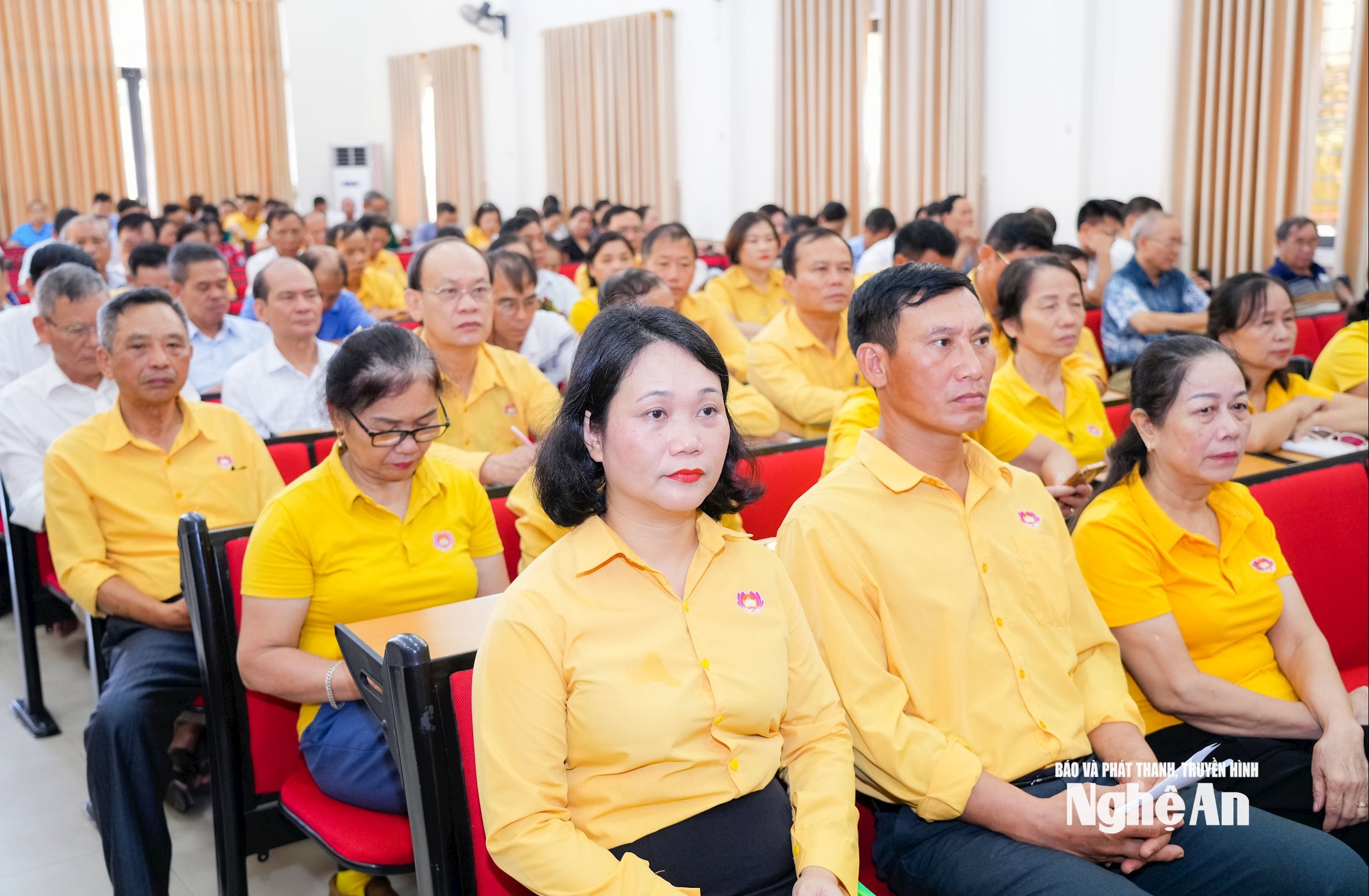 mặt trận