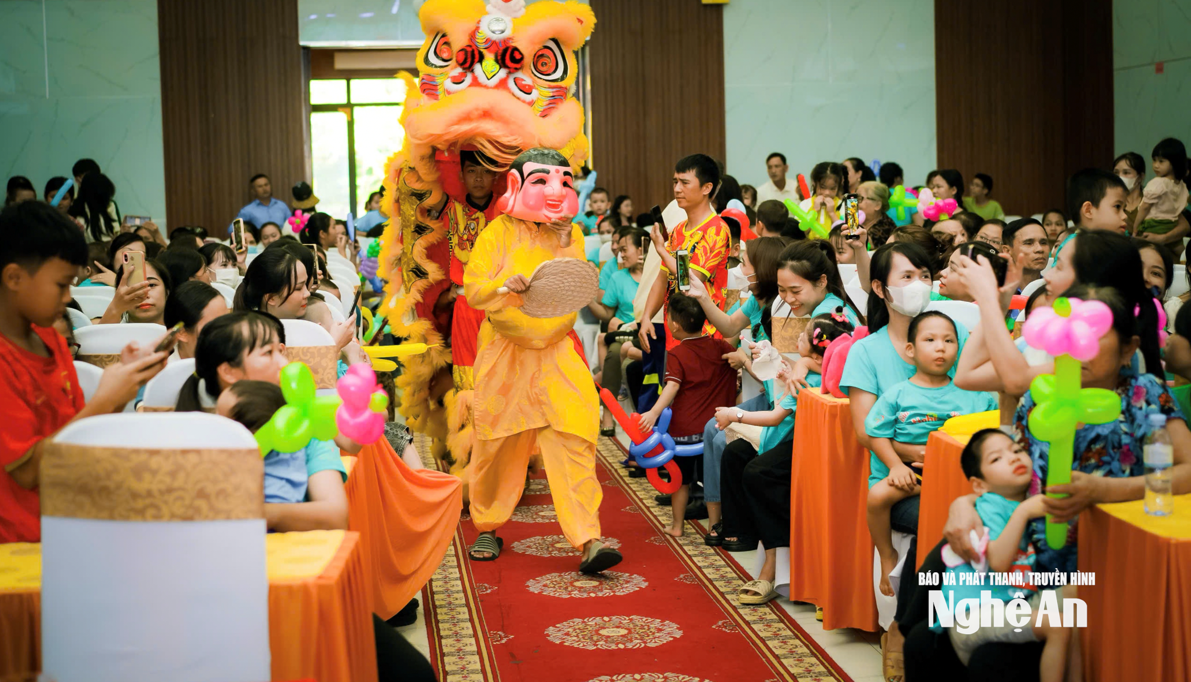 2 múa lân sư rồng Ảnh NVCC00005