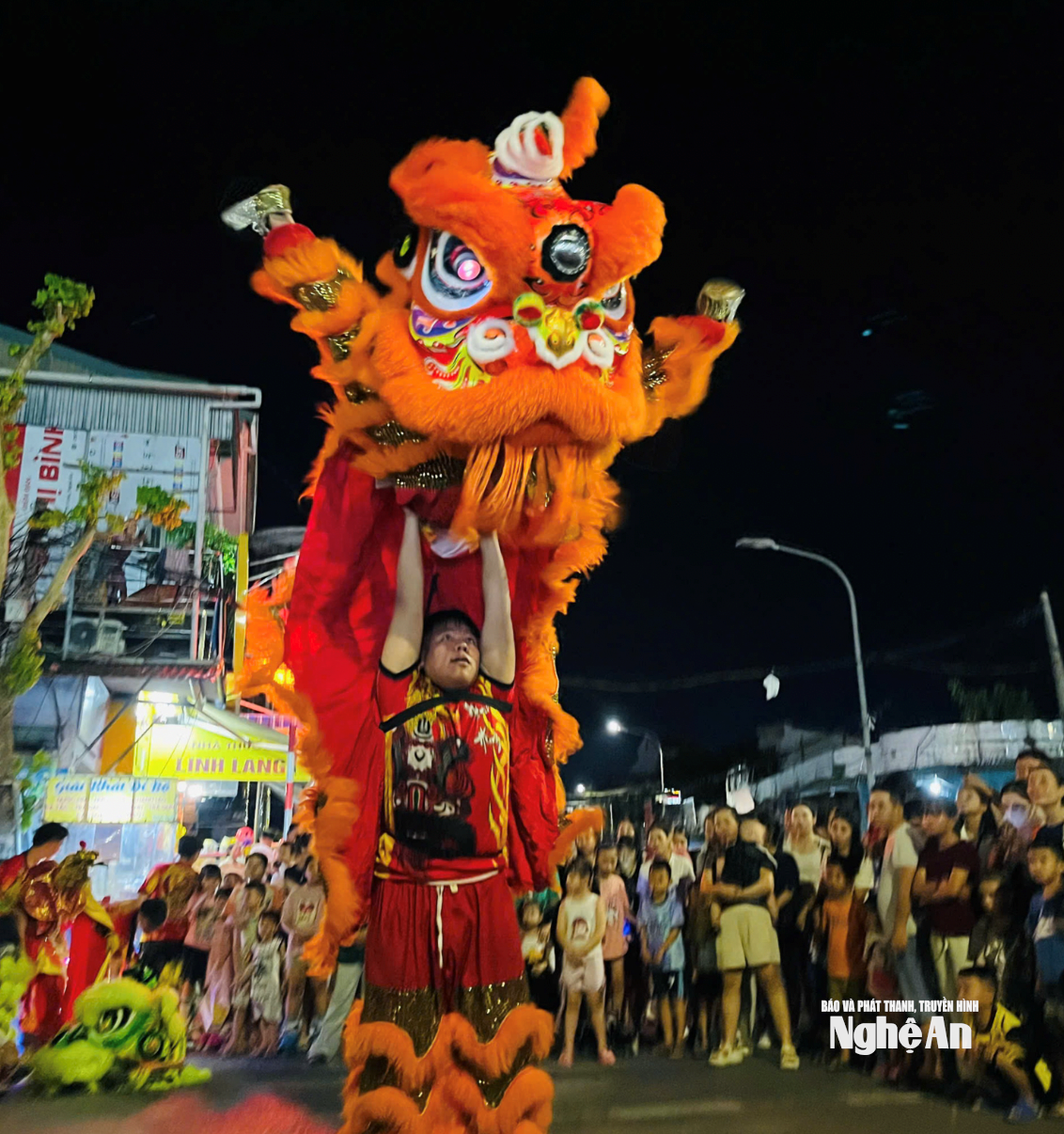 2 múa lân sư rồng Ảnh NVCC00009