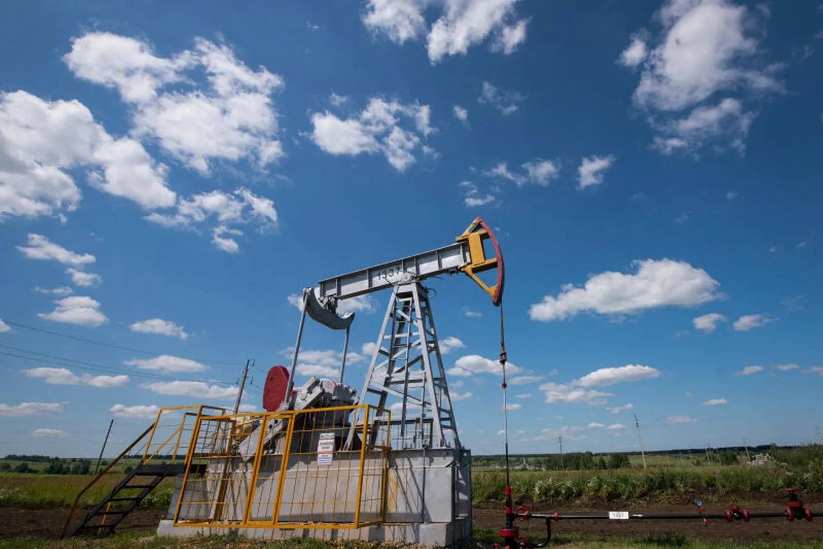Giá dầu thế giới ngày 6/10/2025: Giá dầu thô tăng trở lại khi OPEC+ chỉ tăng sản lượng ở mức thấp hơn dự kiến