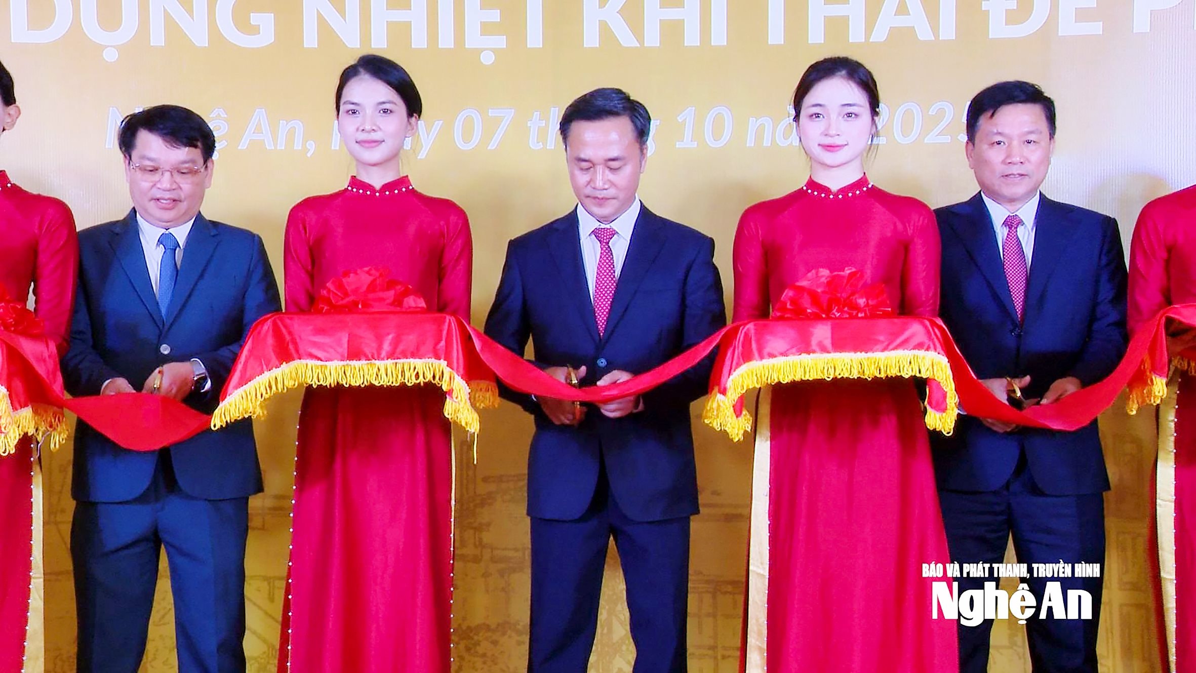 bna_-anh-bui-tho-8(1).jpg