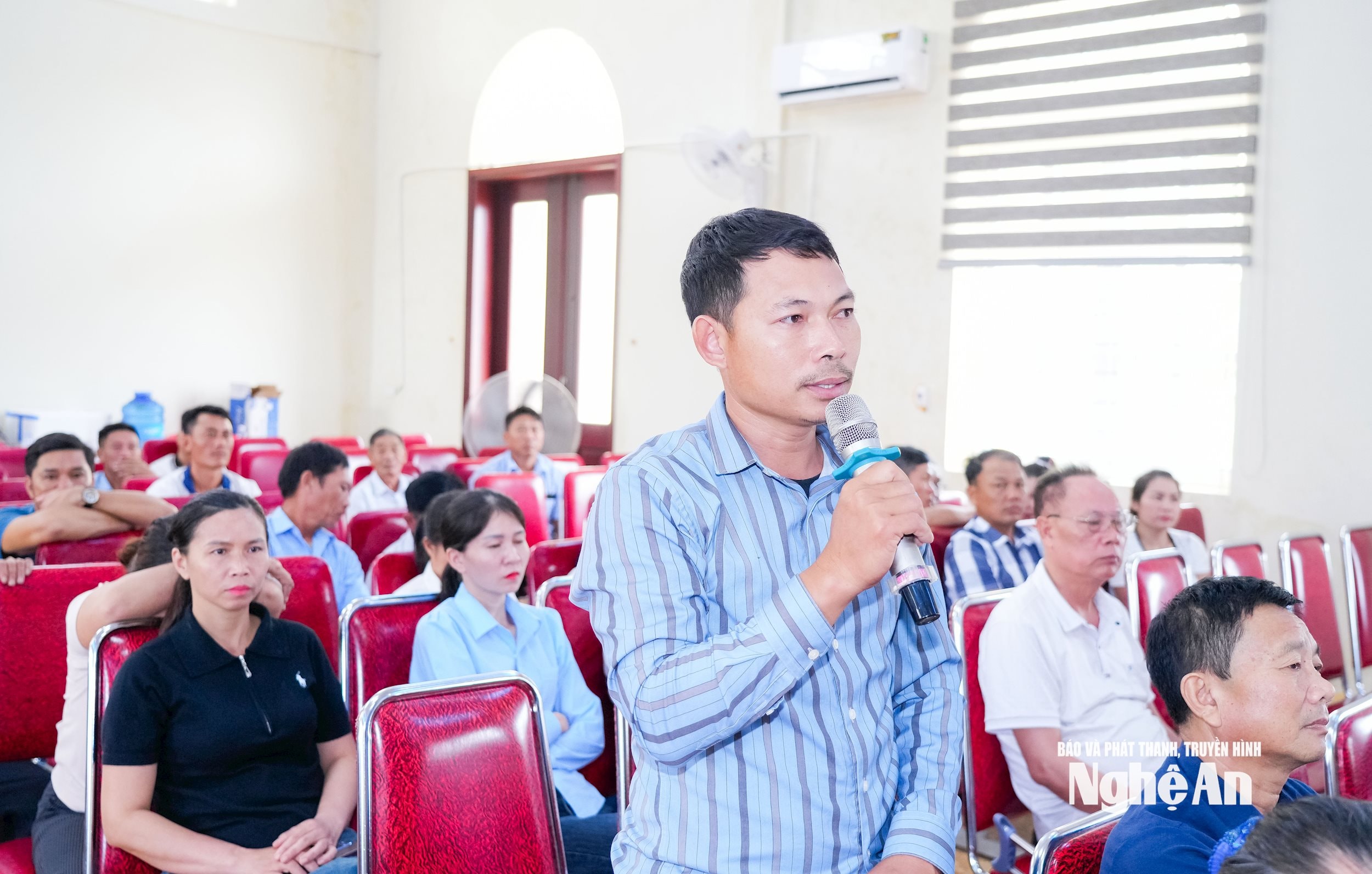  cử tri kiến nghị