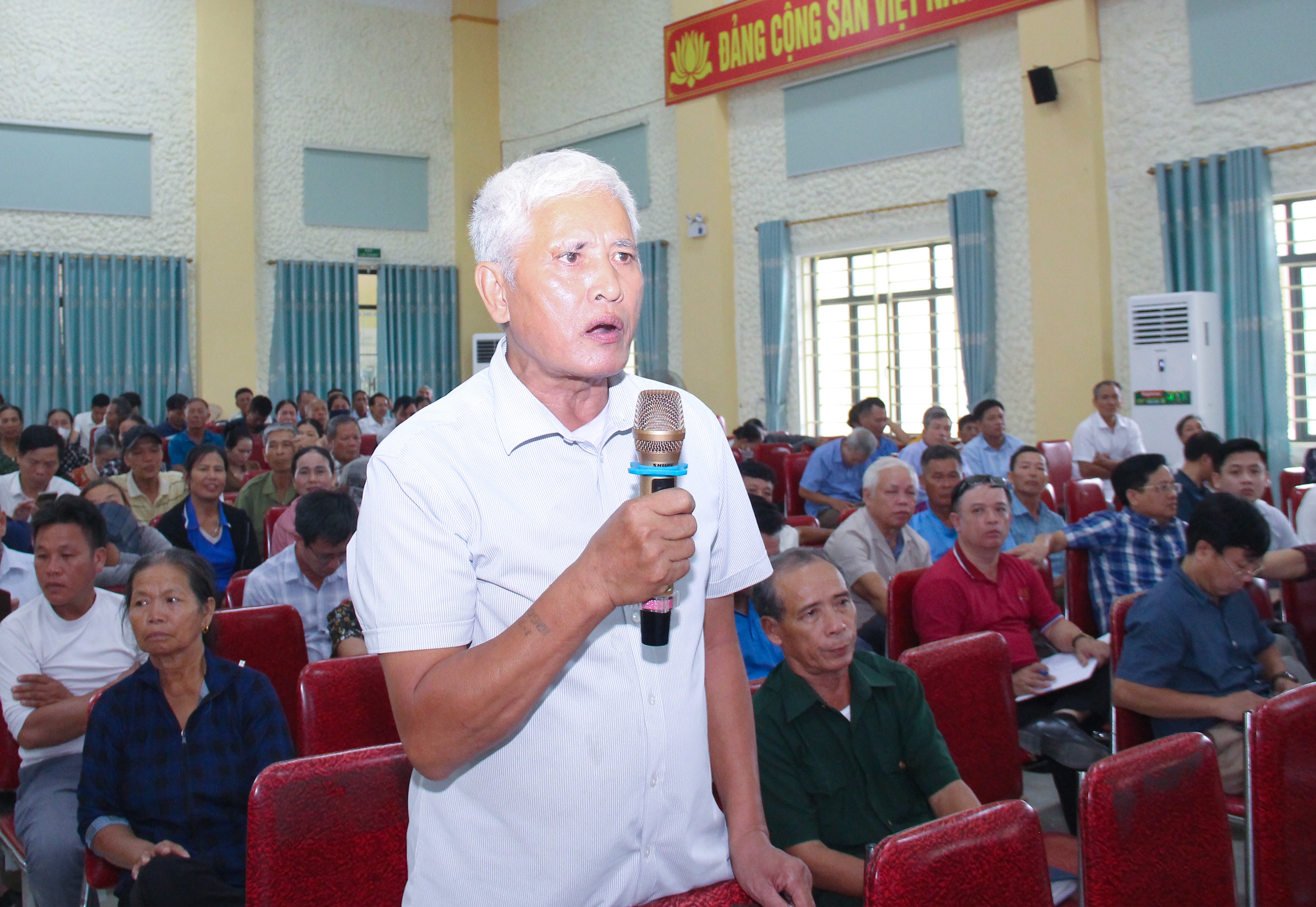  Cử tri Ngô Bá Thông (xã Đức Châu)