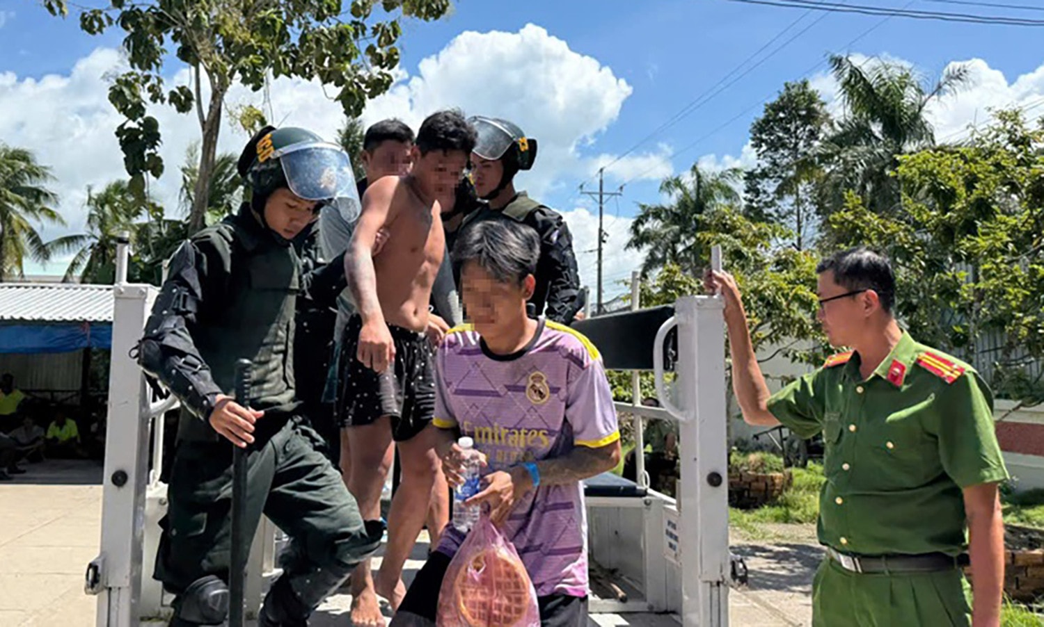 học viên cai nghiện bỏ trốn 3.jpg