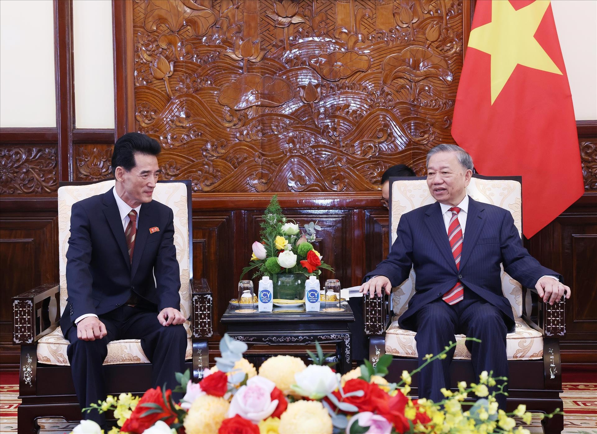 vna potal tong bi thu chu tich nuoc to lam tiep dai su trieu tien den trinh quoc thu 753326512 14 58 43.jpg