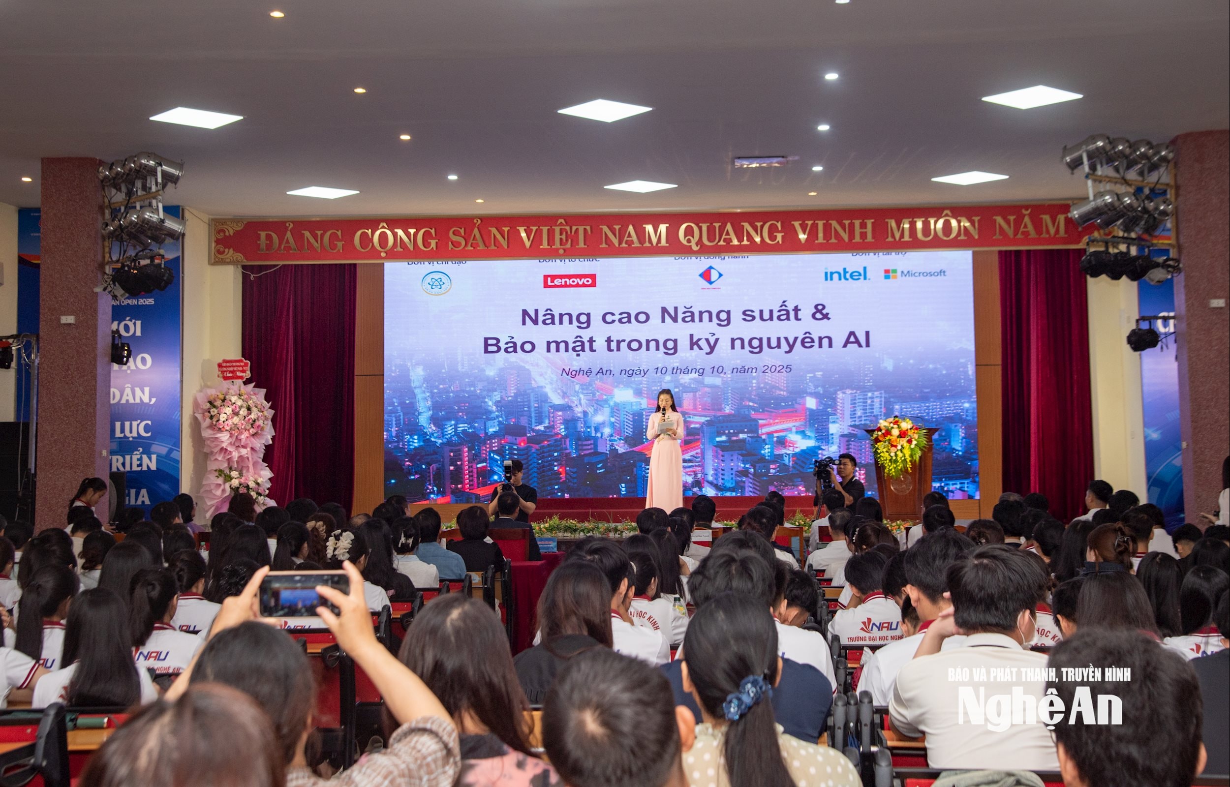hội thảo Nâng cao năng suất và bảo mật trong kỷ nguyên AI_3