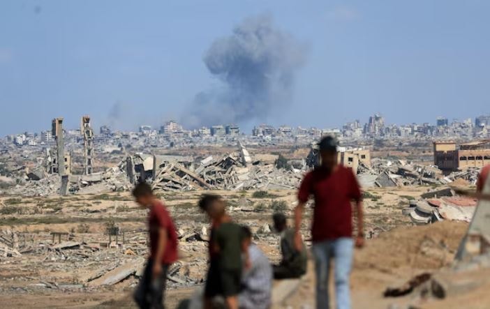 khói bốc ở gaza