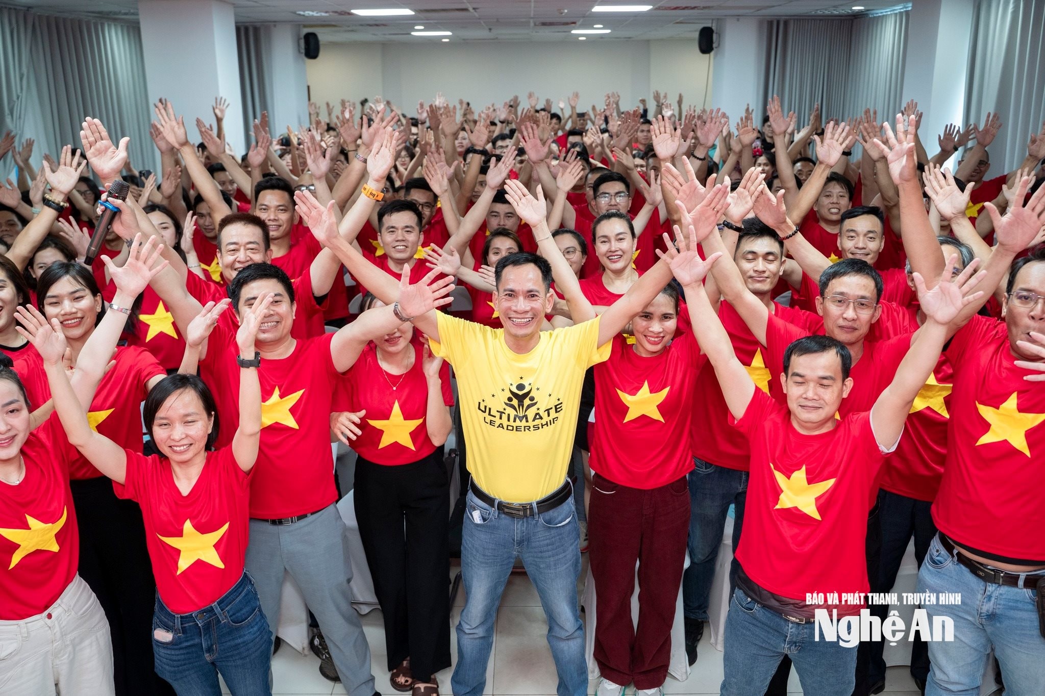 Diễn giả Mai Quốc Bình tại buổi Talkshow 'Khởi nghiệp từ con số 0'