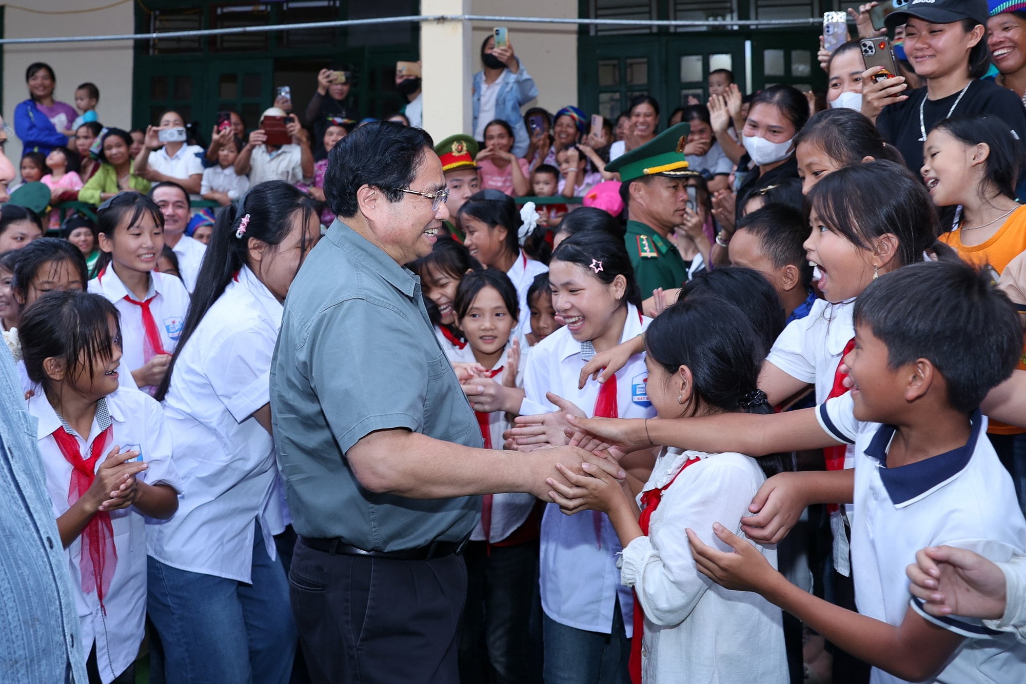 Thủ tướng dự lễ khởi công ngôi trường tại xã vùng núi cao biên giới Thanh Hóa- Ảnh 2.