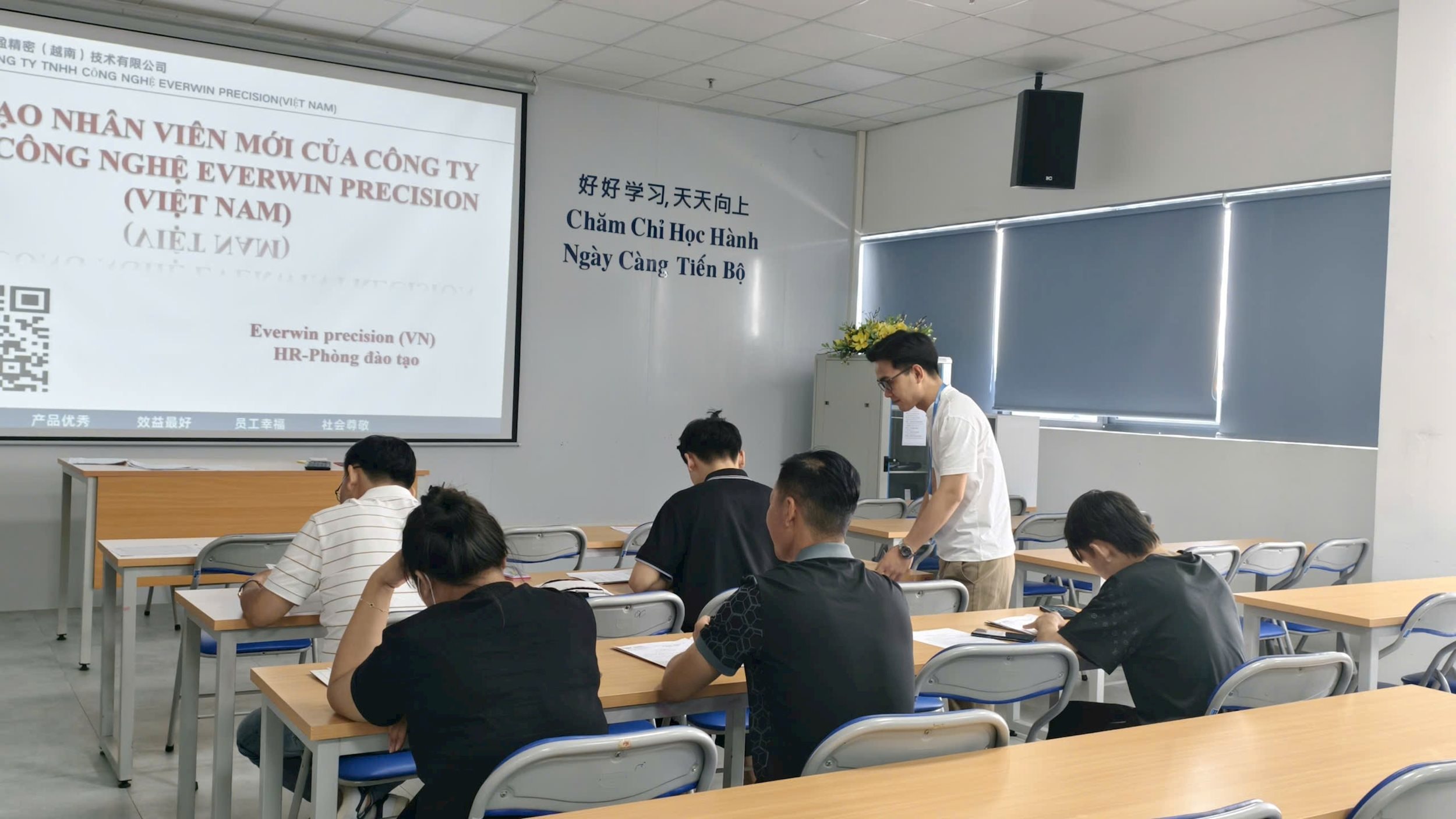 Evewin Ảnh Diệp Thanh00004