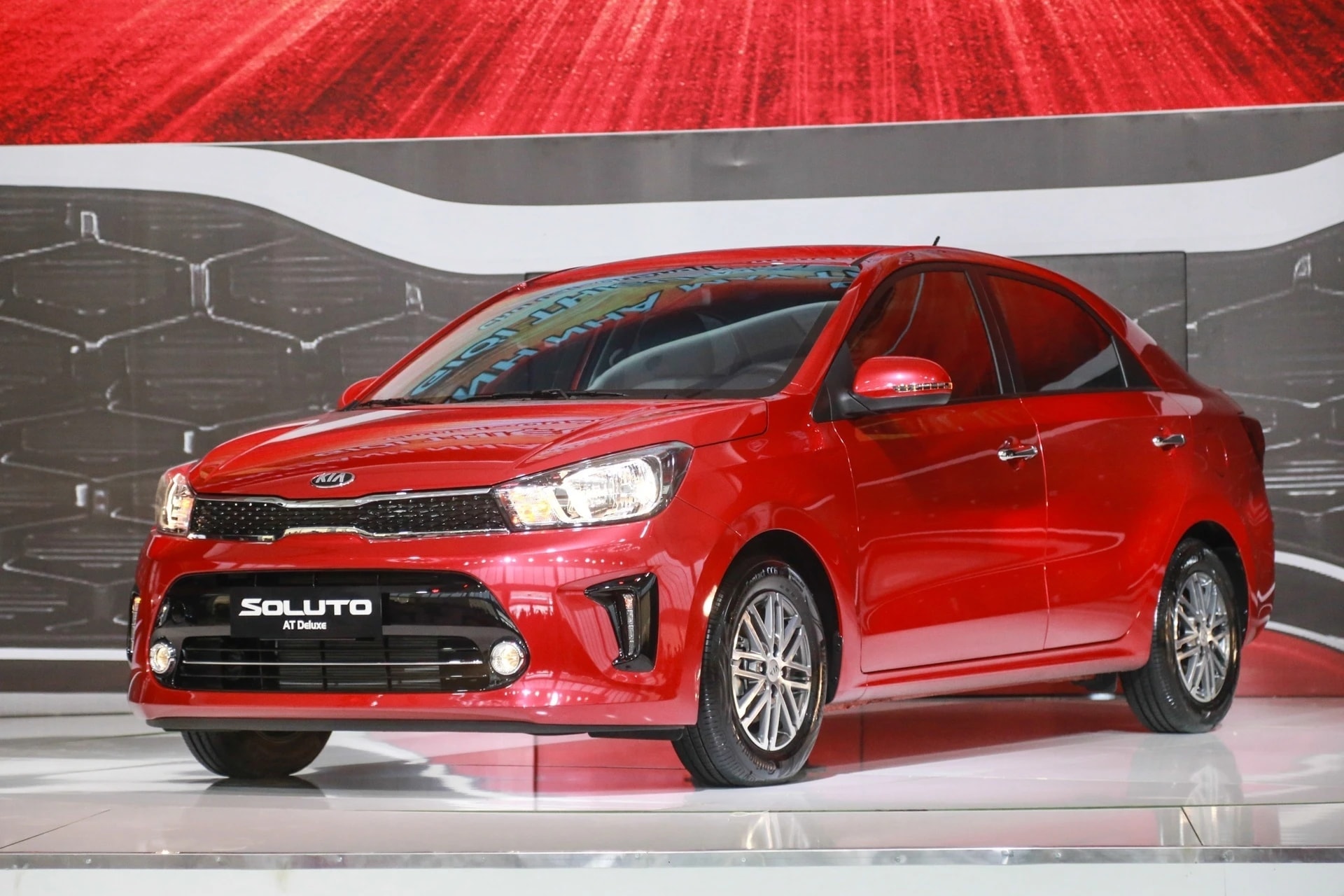 Mẫu sedan hạng B Kia Soluto.