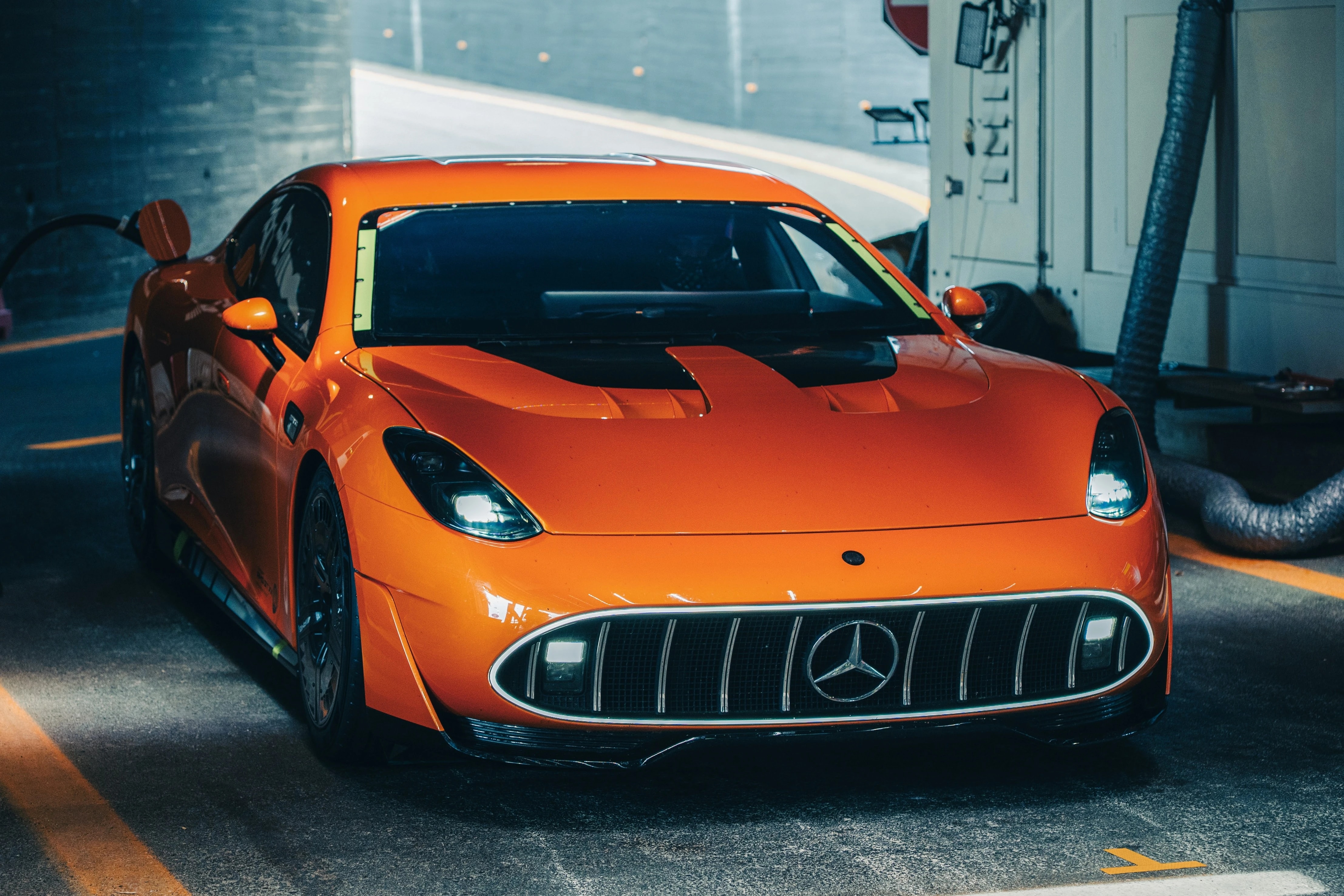 Cong suat sac 1.041 kW tren Concept AMG GT XX