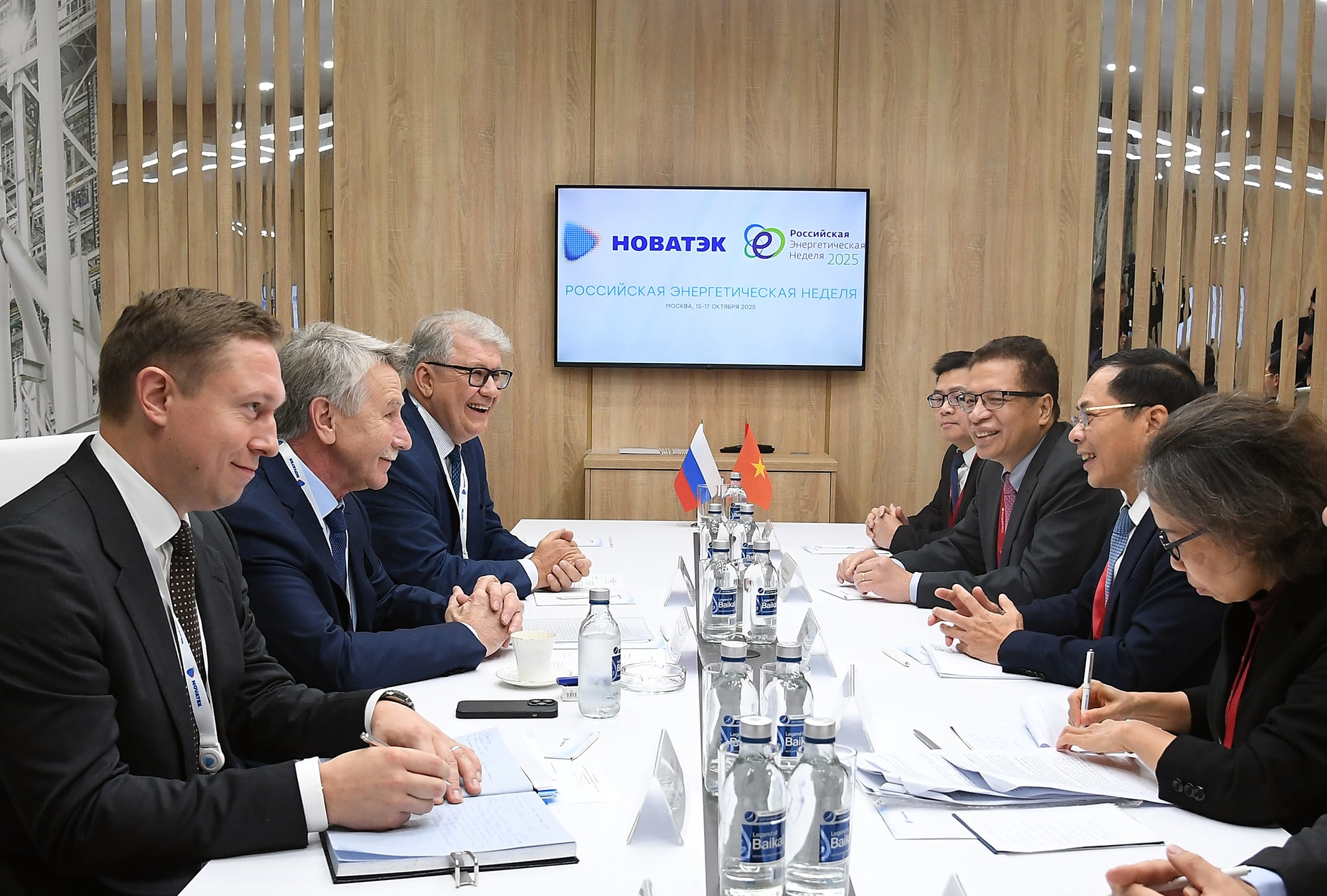 Chính phủ Nga cam kết triển khai sớm, hiệu quả thoả thuận cấp cao với Việt Nam- Ảnh 6.