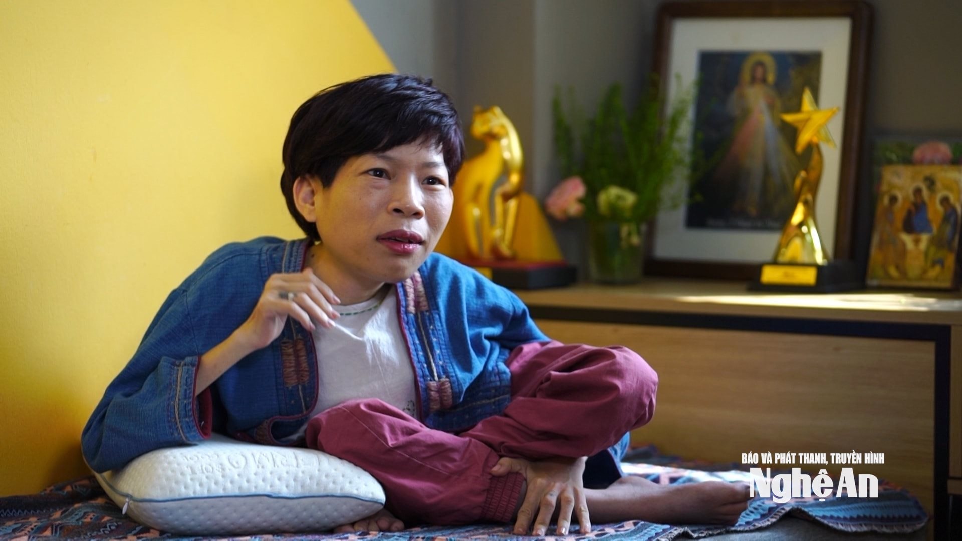 Chị Nguyễn Thị Vân nhớ lại những ngày thơ ấu.