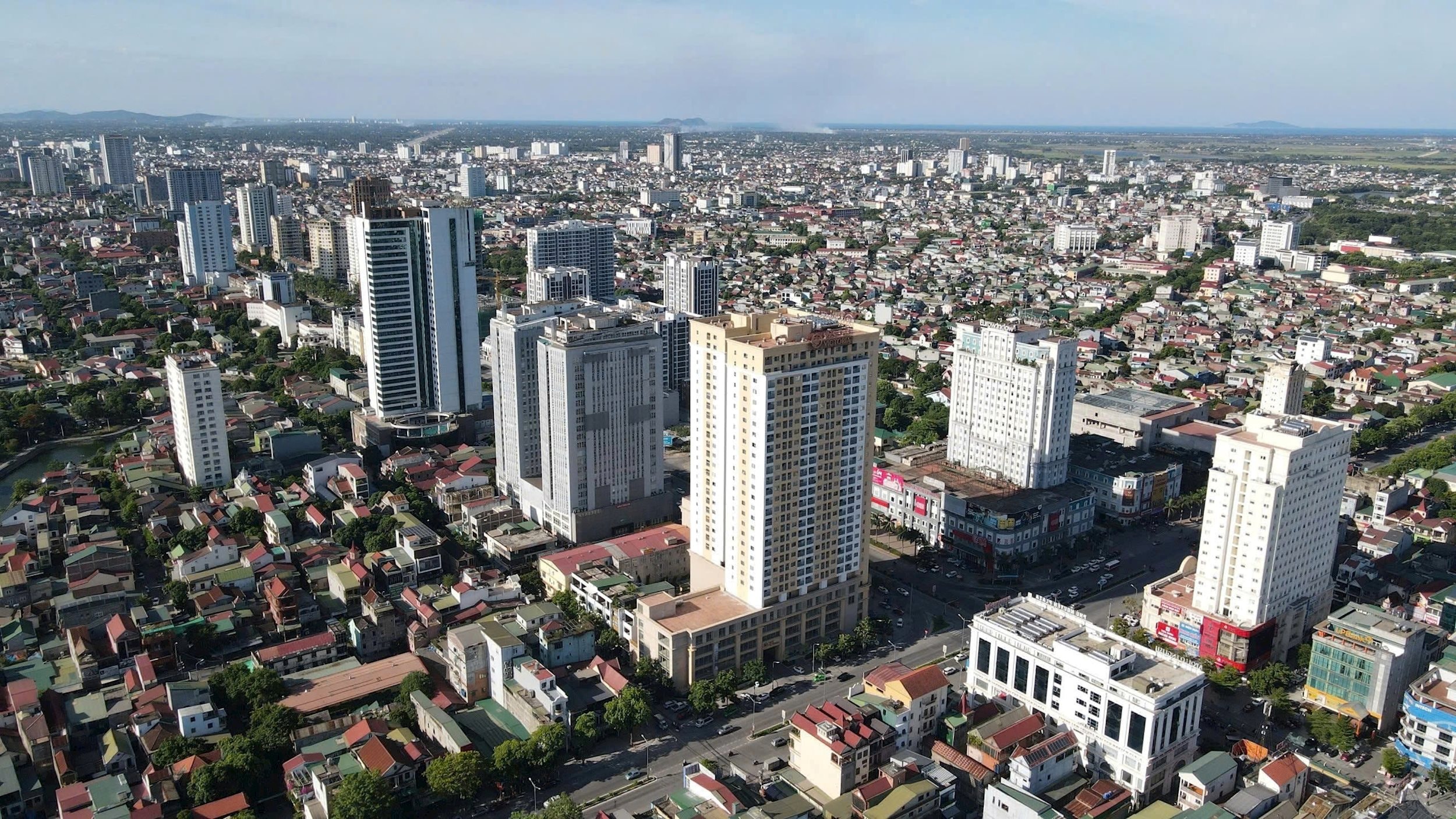 Giá căn hộ chung cư “trên trời” - Ai hưởng lợi? Bài 3: Tăng cường quản lý, giám sát, xử lý đầu cơ, thao túng giá 