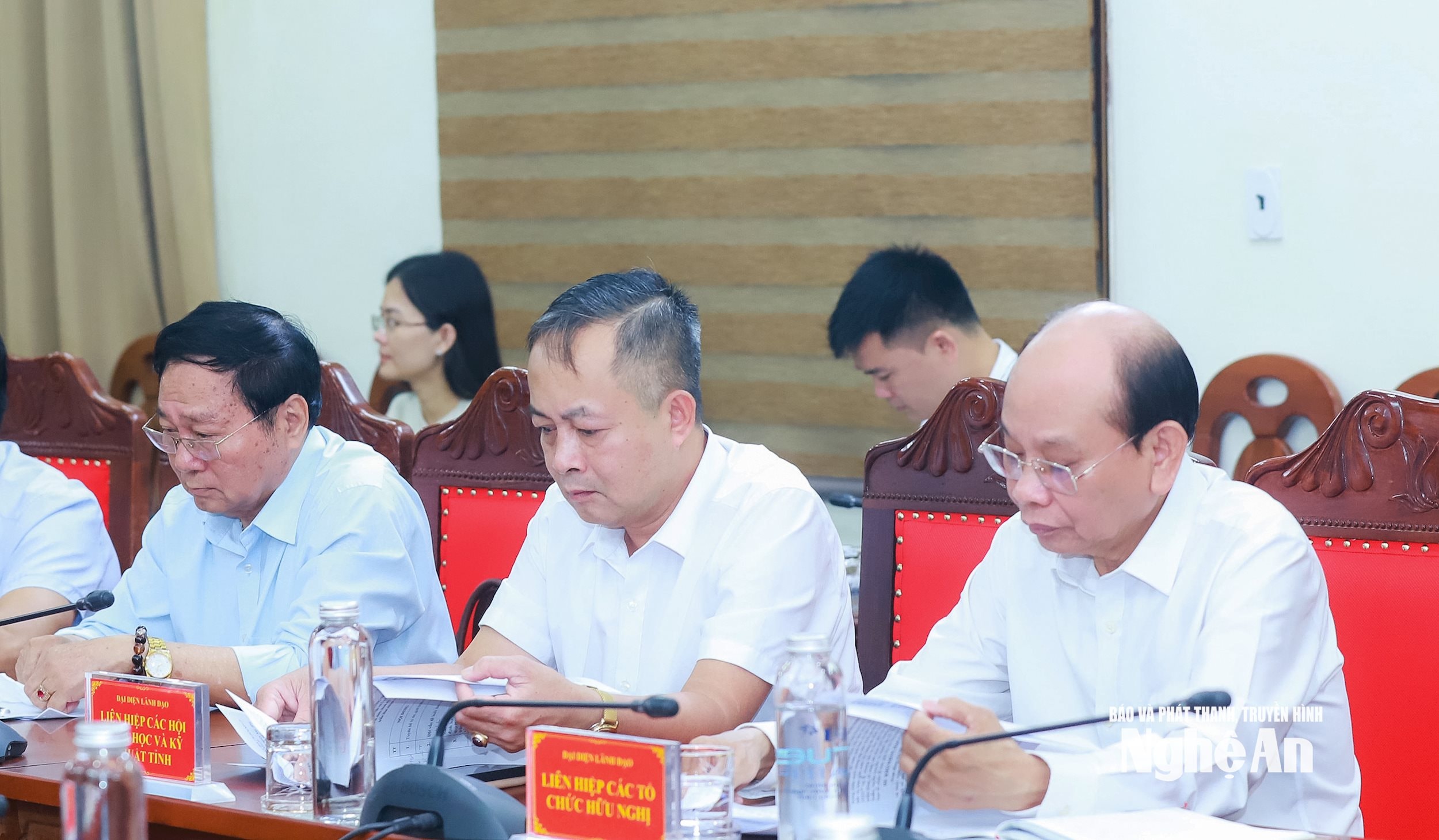 Các đại biểu dự cuộc làm việc. Ảnh: Thành Duy