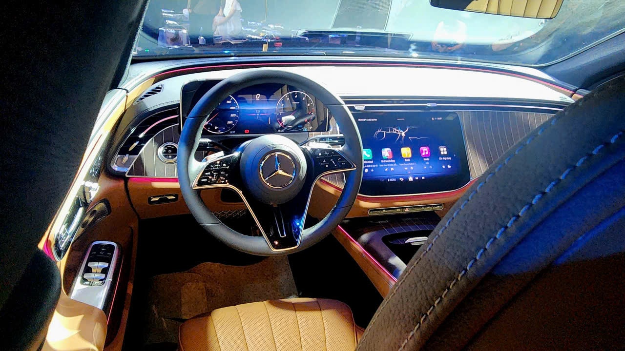 Camera selfie trên MBUX Superscreen của E-Class mới