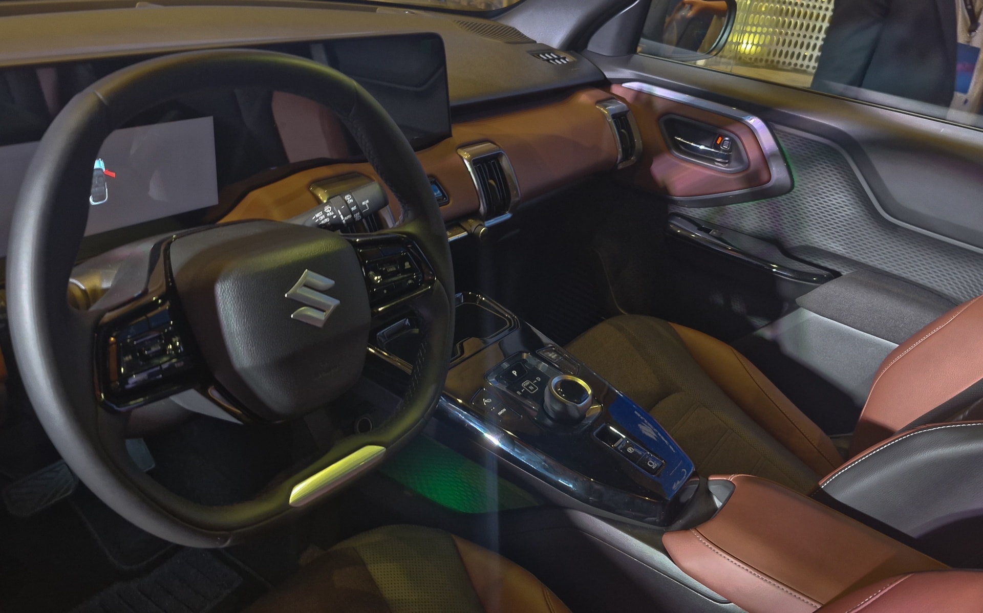 Suzuki e Vitara anh 6