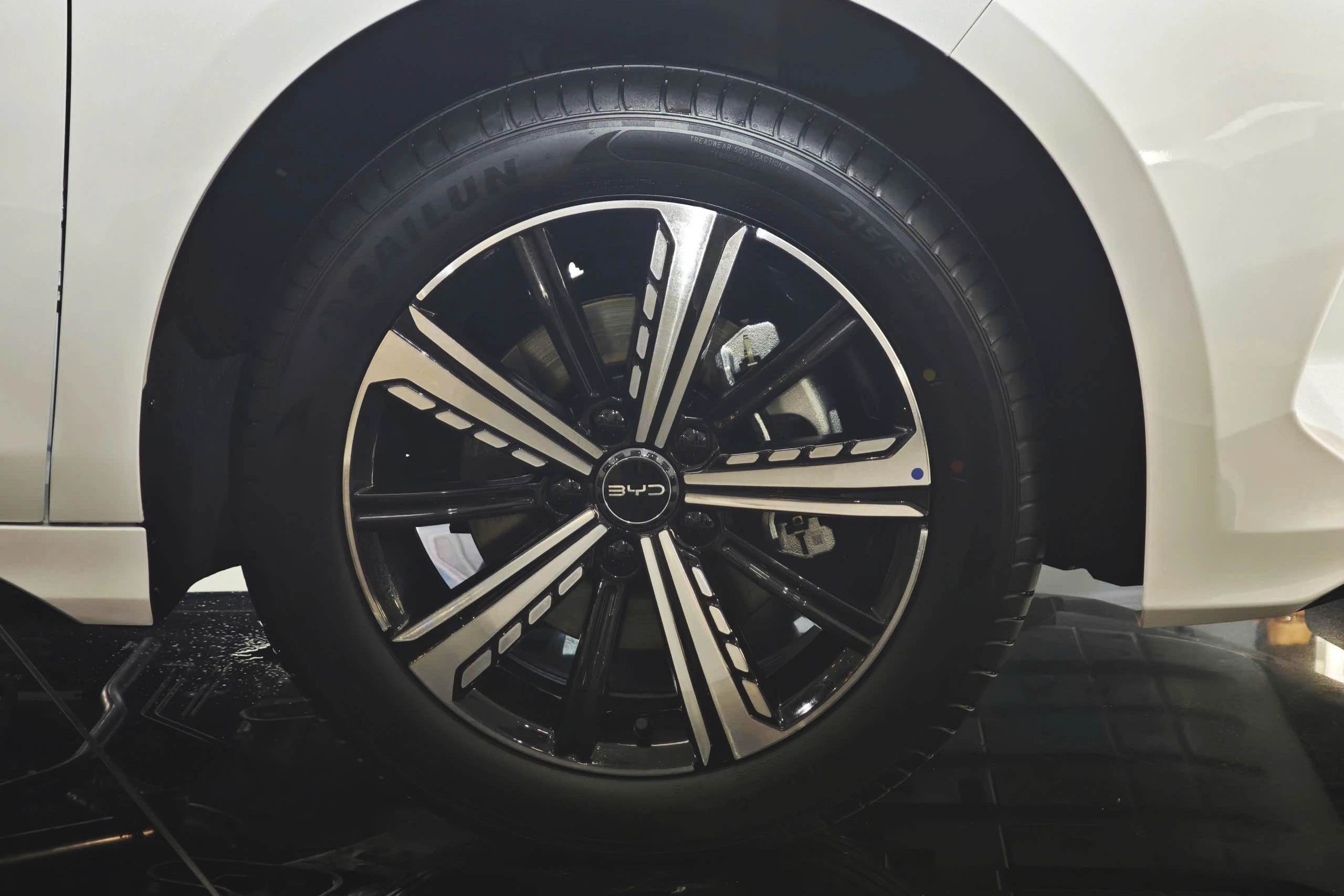 BYD Seal 5 PHEV anh 8