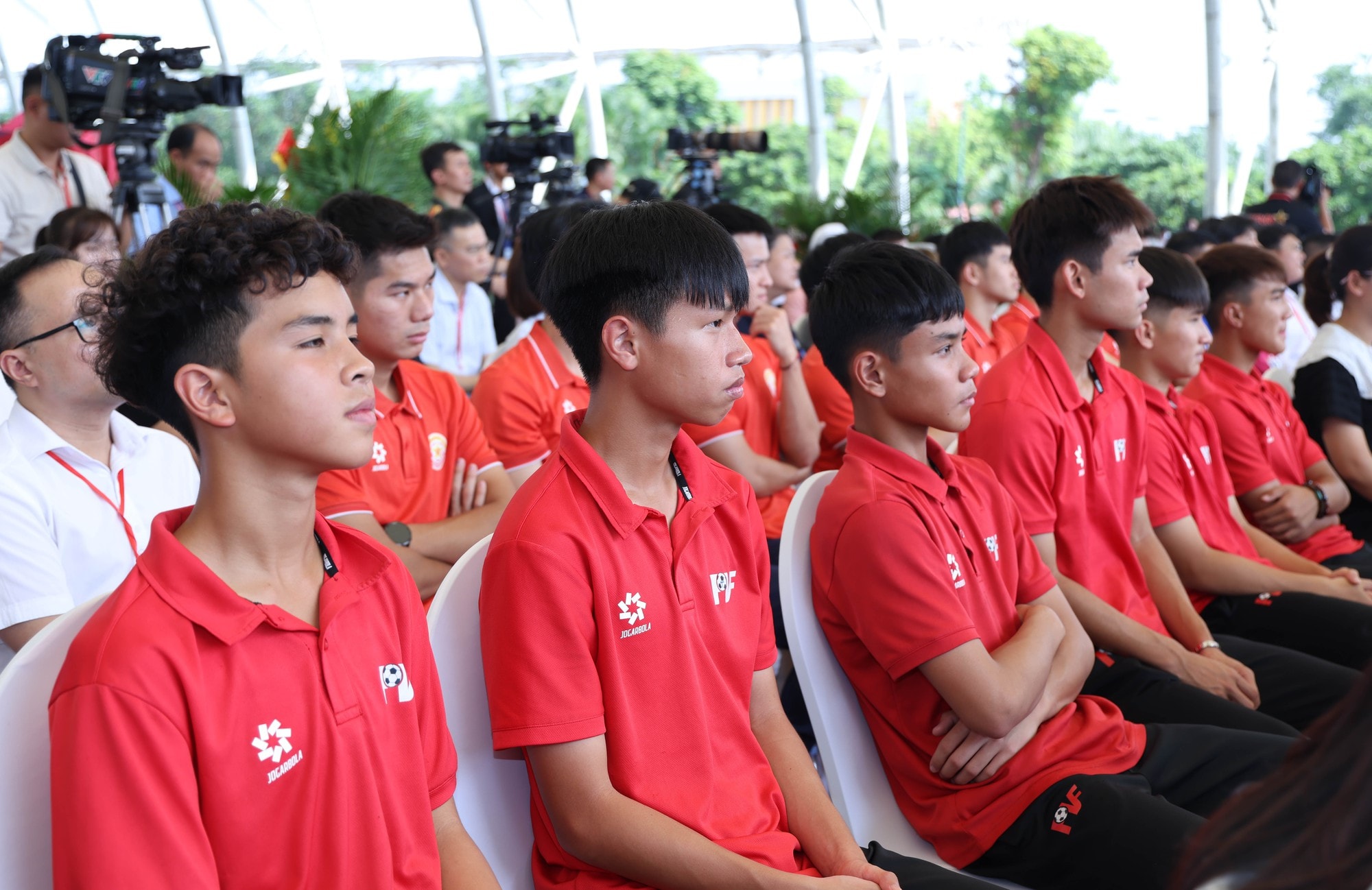 Tổng Bí thư Tô Lâm dự lễ khởi công xây dựng sân vận động tiên tiến hàng đầu thế giới- Ảnh 6.