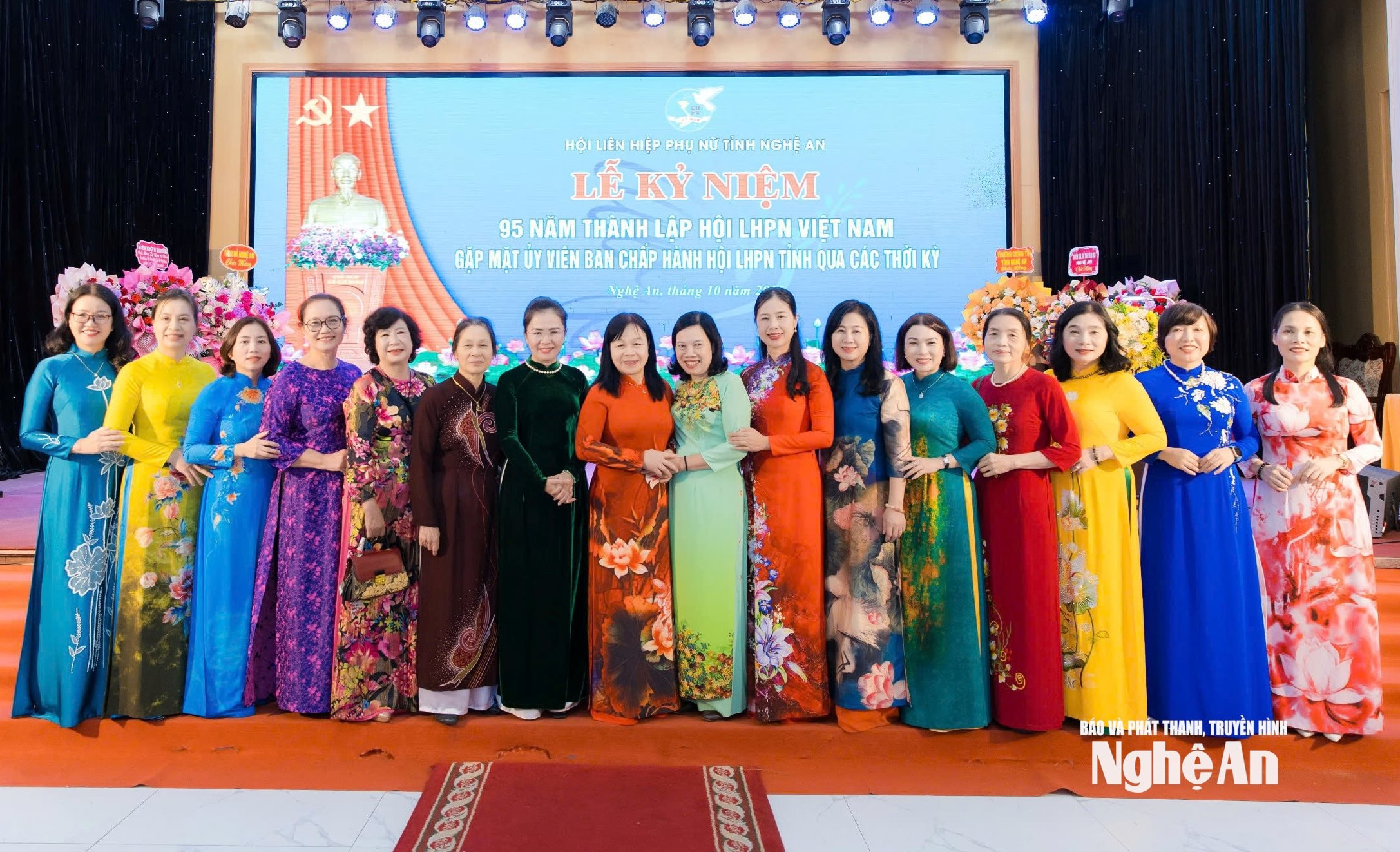 Chị em phụ nữ trong dịp kỷ niệm 95 năm Ngày thành lập Hội Liên hiệp Phụ nữ Việt Nam (20101930 – 20102025)