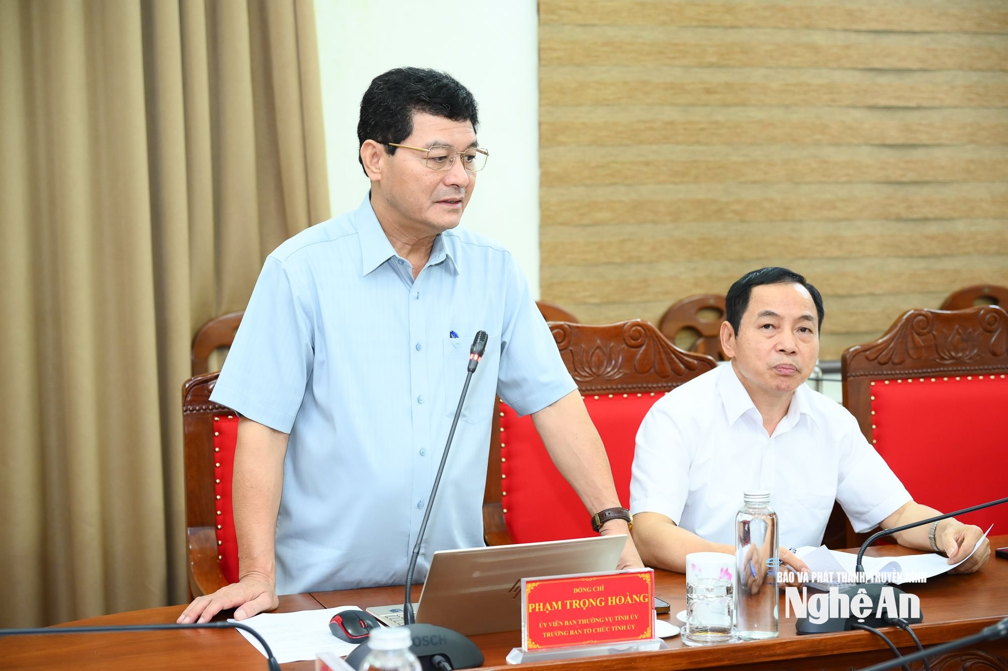 Thường trực lv cơ quan giúp việc-2
