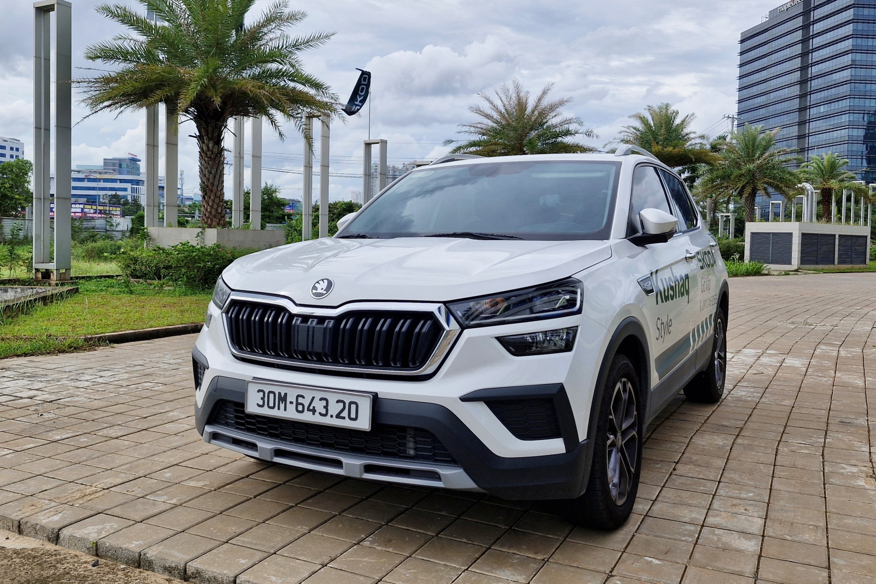 Skoda Kushaq đại diện cho phong cách thiết kế và kỹ thuật châu Âu trong phân khúc SUV cỡ B tại Việt Nam.