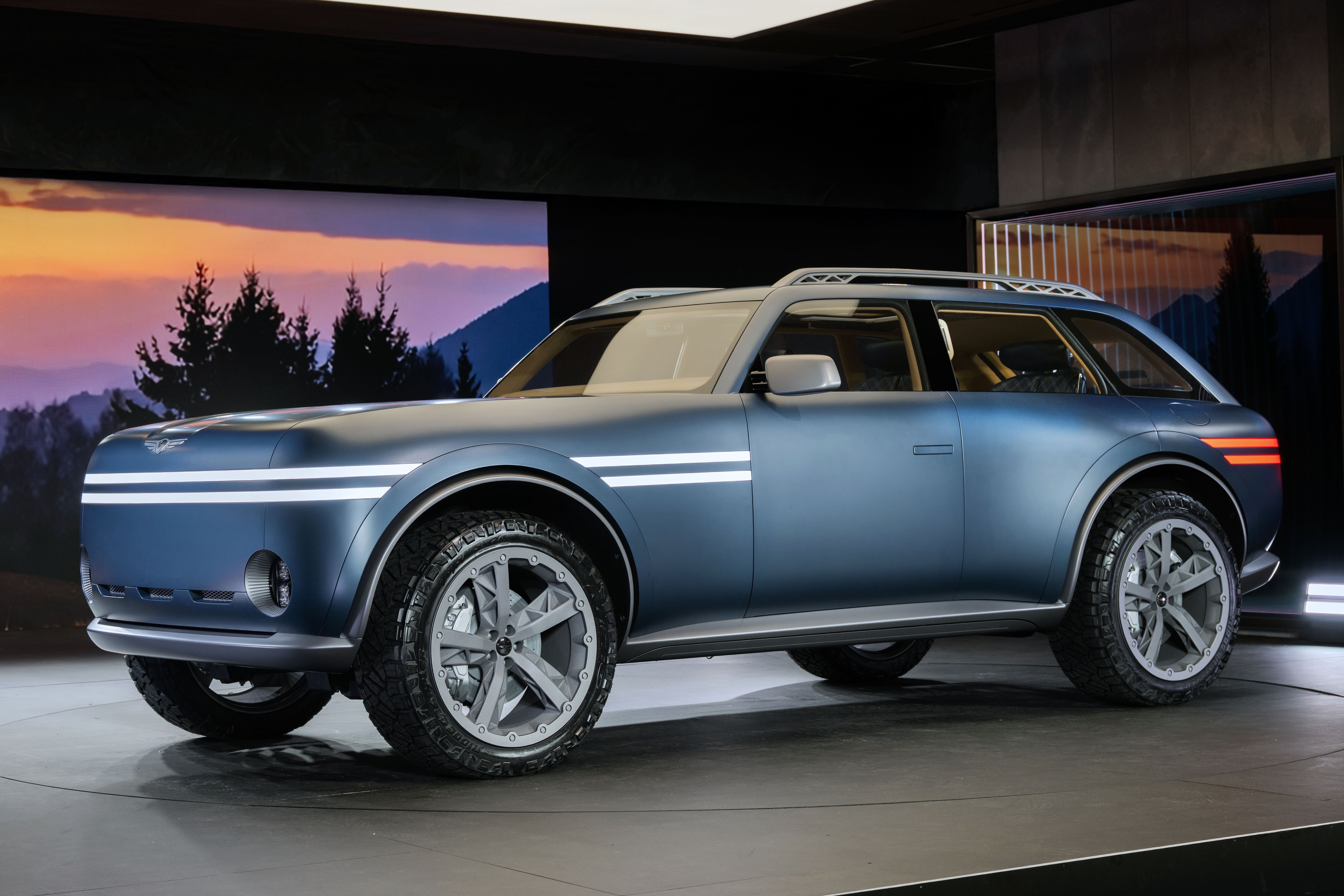 Genesis X Gran Equator concept - ngoai that goc truoc