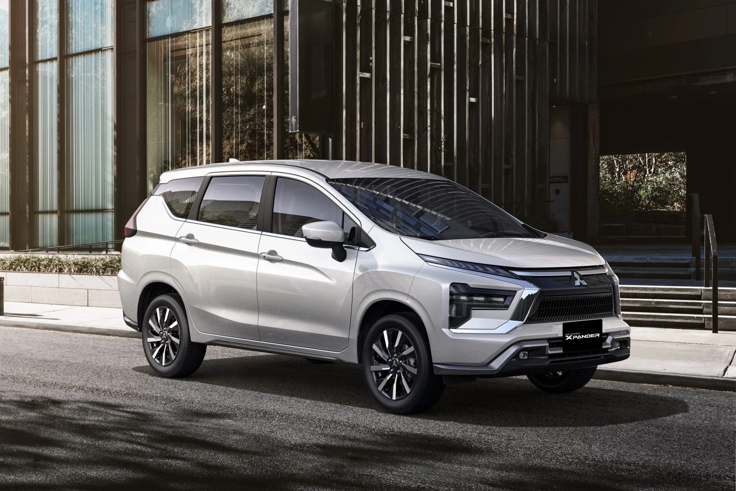Phiên bản nâng cấp của Mitsubishi Xpander AT Premium với những thay đổi nhẹ ở ngoại hình.