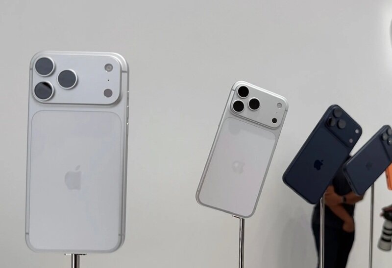 Giá iPhone 17 Pro Max tăng so với niêm yết