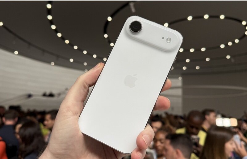 iPhone Air giảm giá so với niêm yết